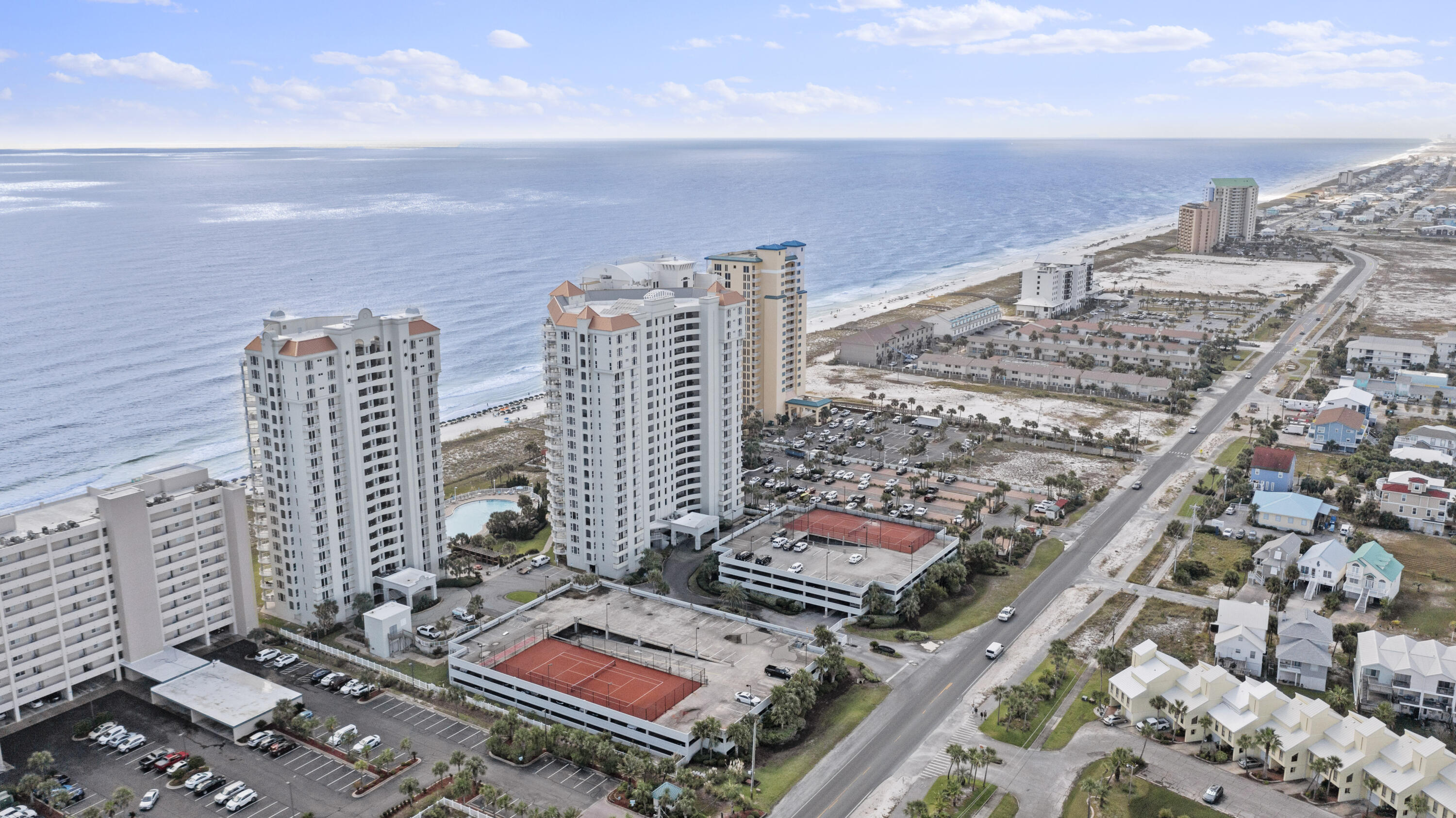 BEACH COLONY RESORT - Residential