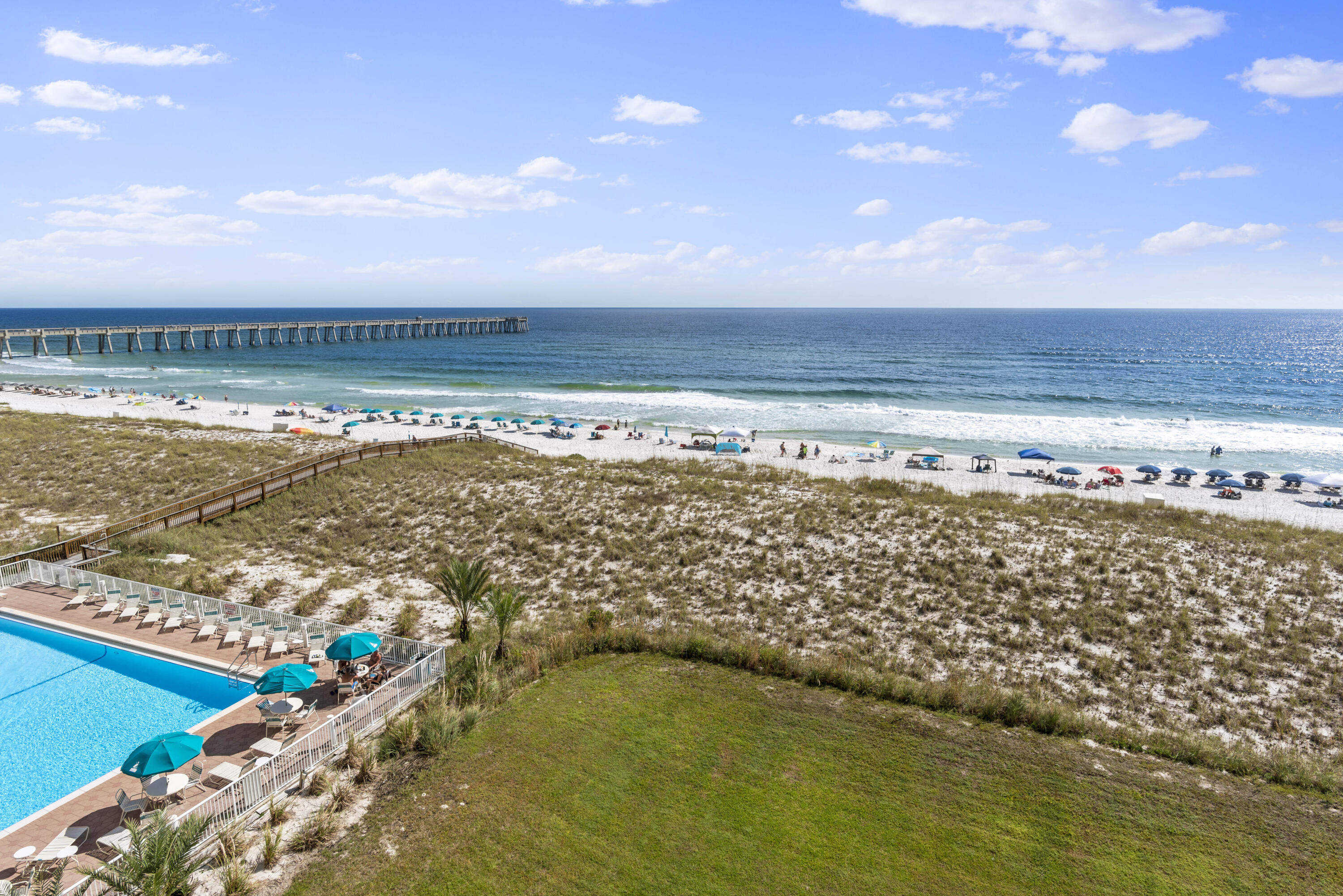 BEACH COLONY RESORT - Residential