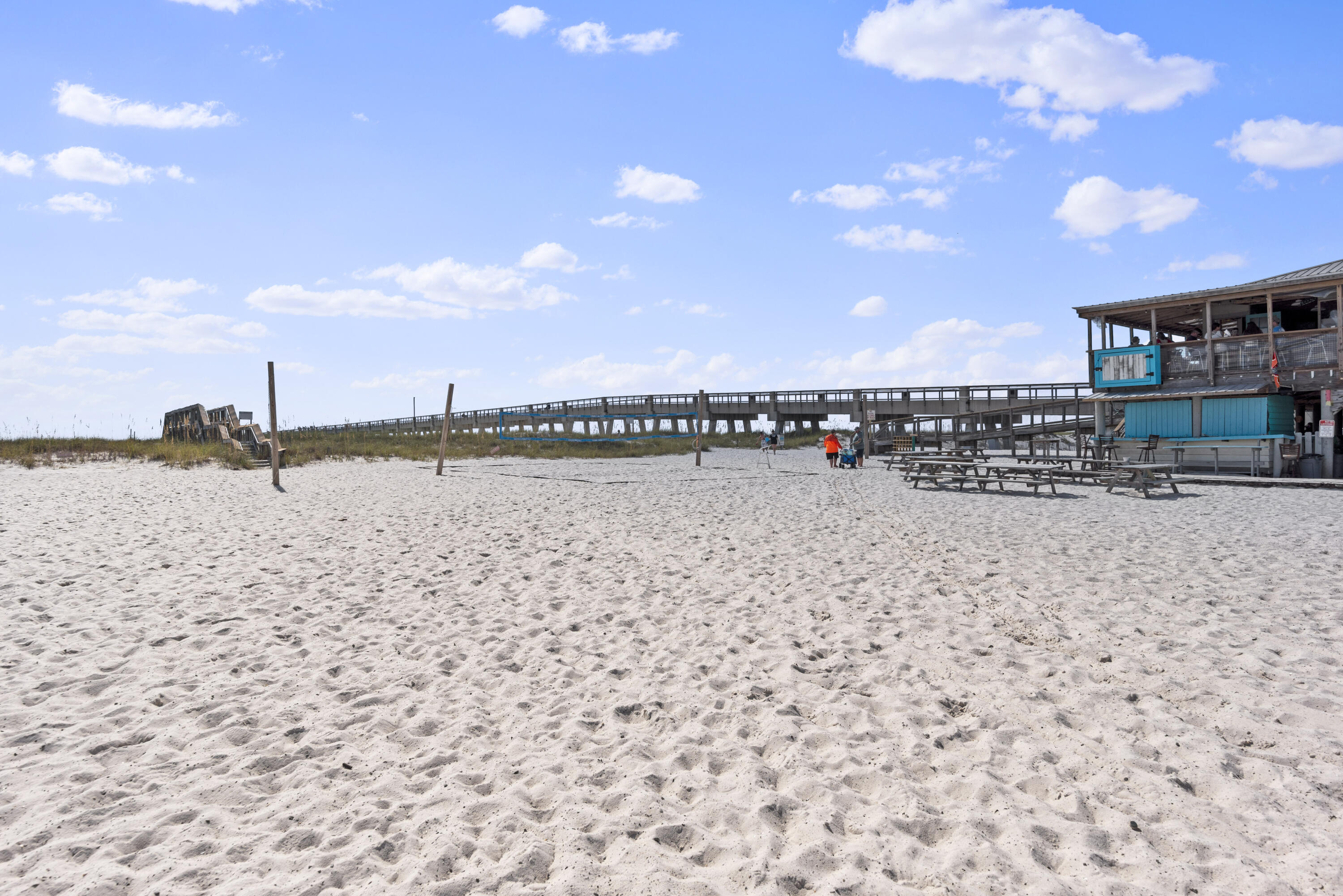 BEACH COLONY RESORT - Residential