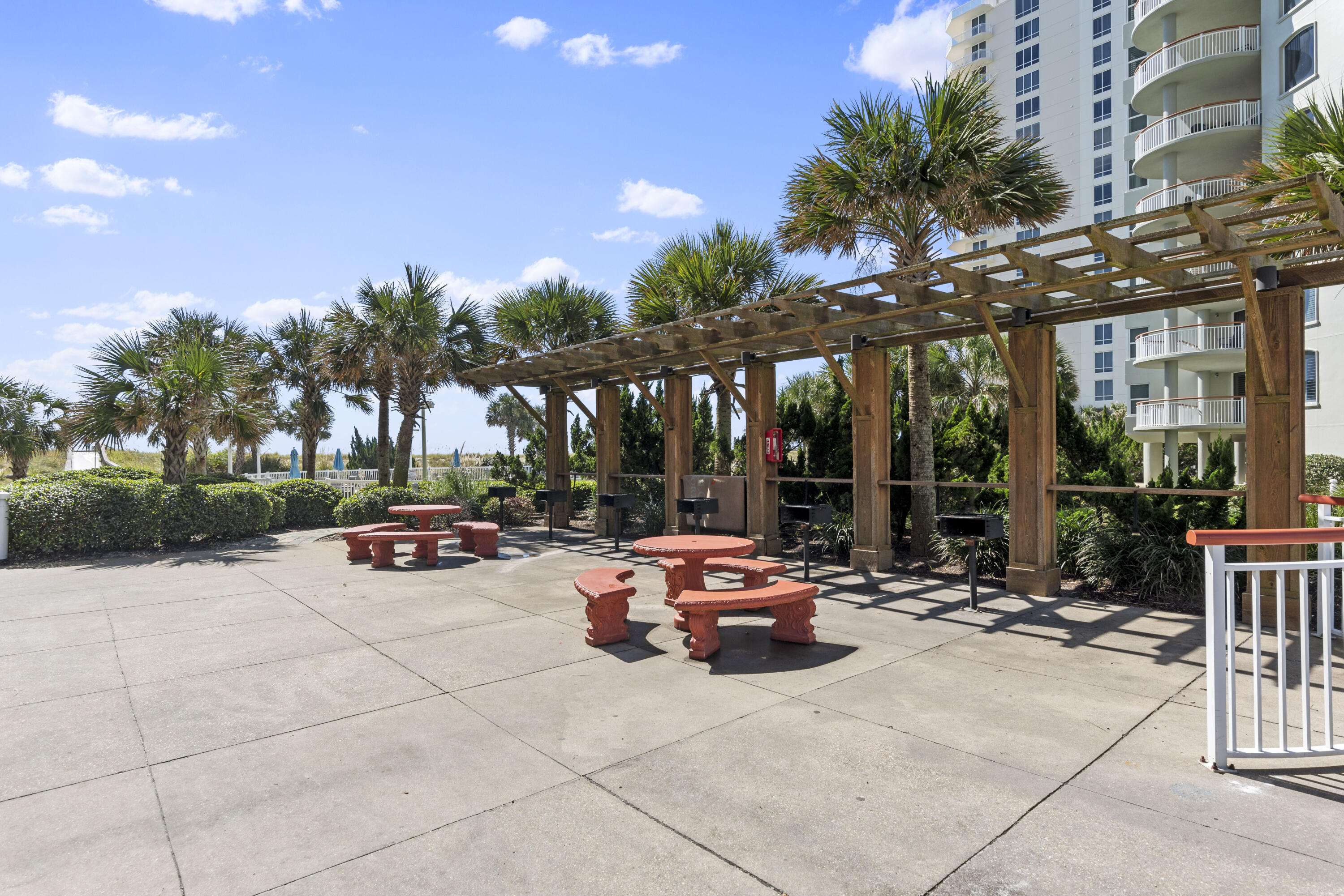 BEACH COLONY RESORT - Residential