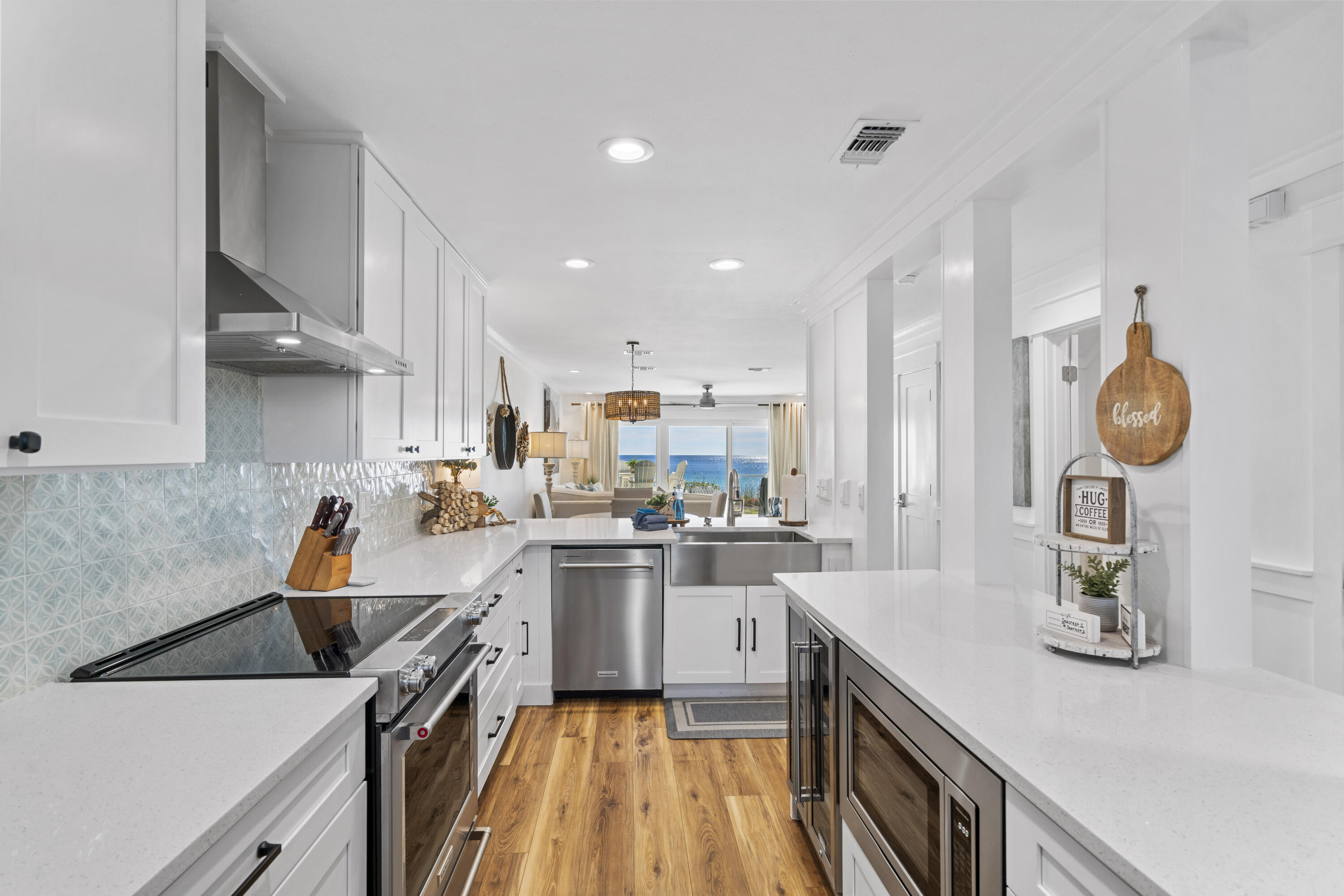 SEACREST TOWNHOMES - Residential
