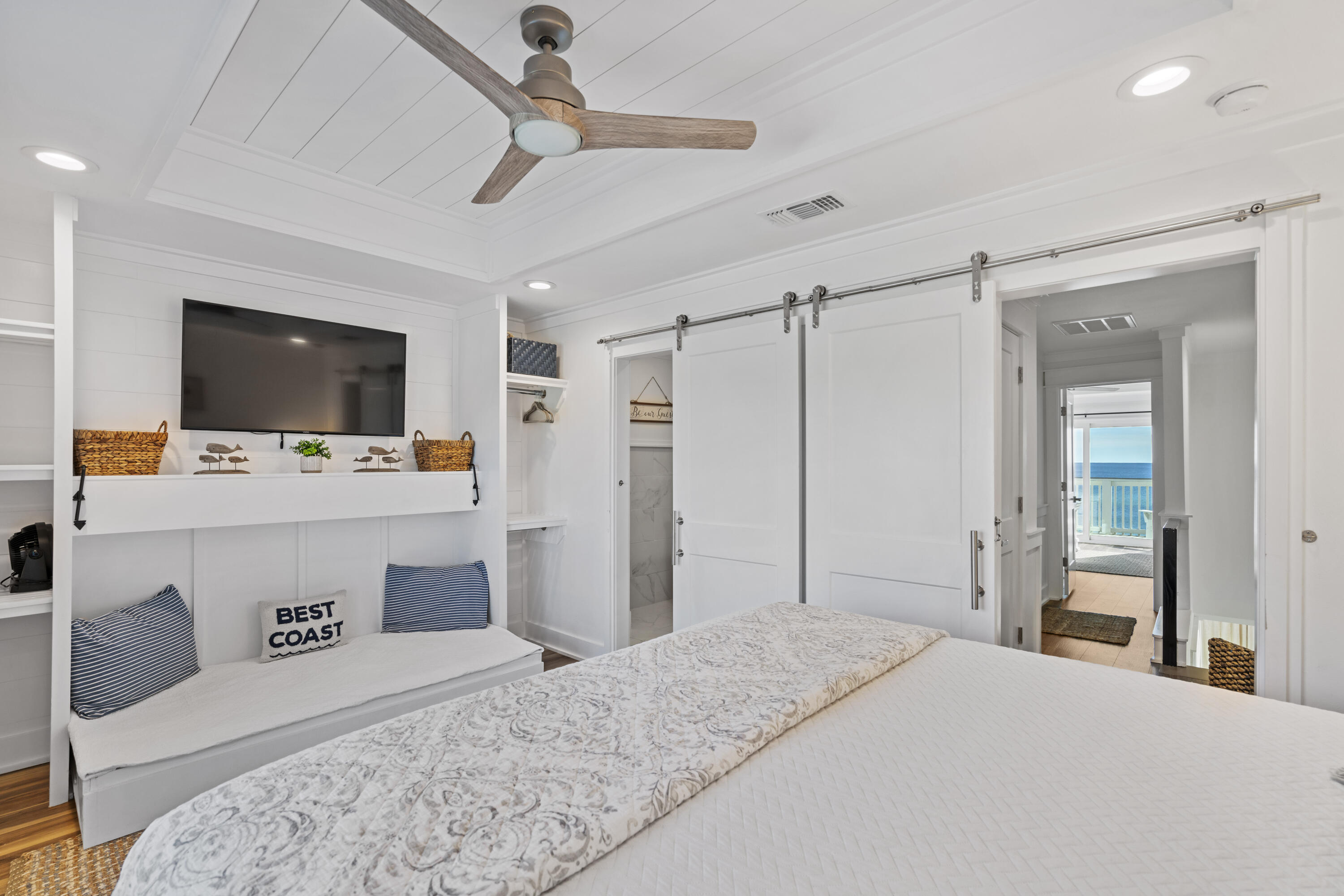 SEACREST TOWNHOMES - Residential