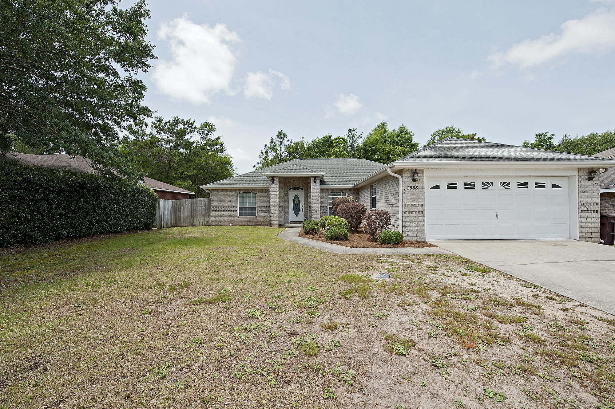 HIDDEN ESTATES - Residential