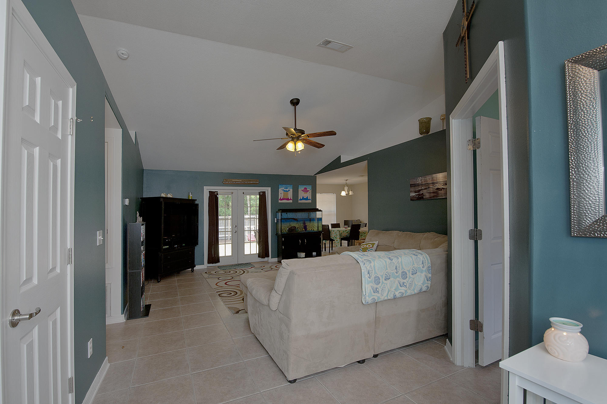 HIDDEN ESTATES - Residential