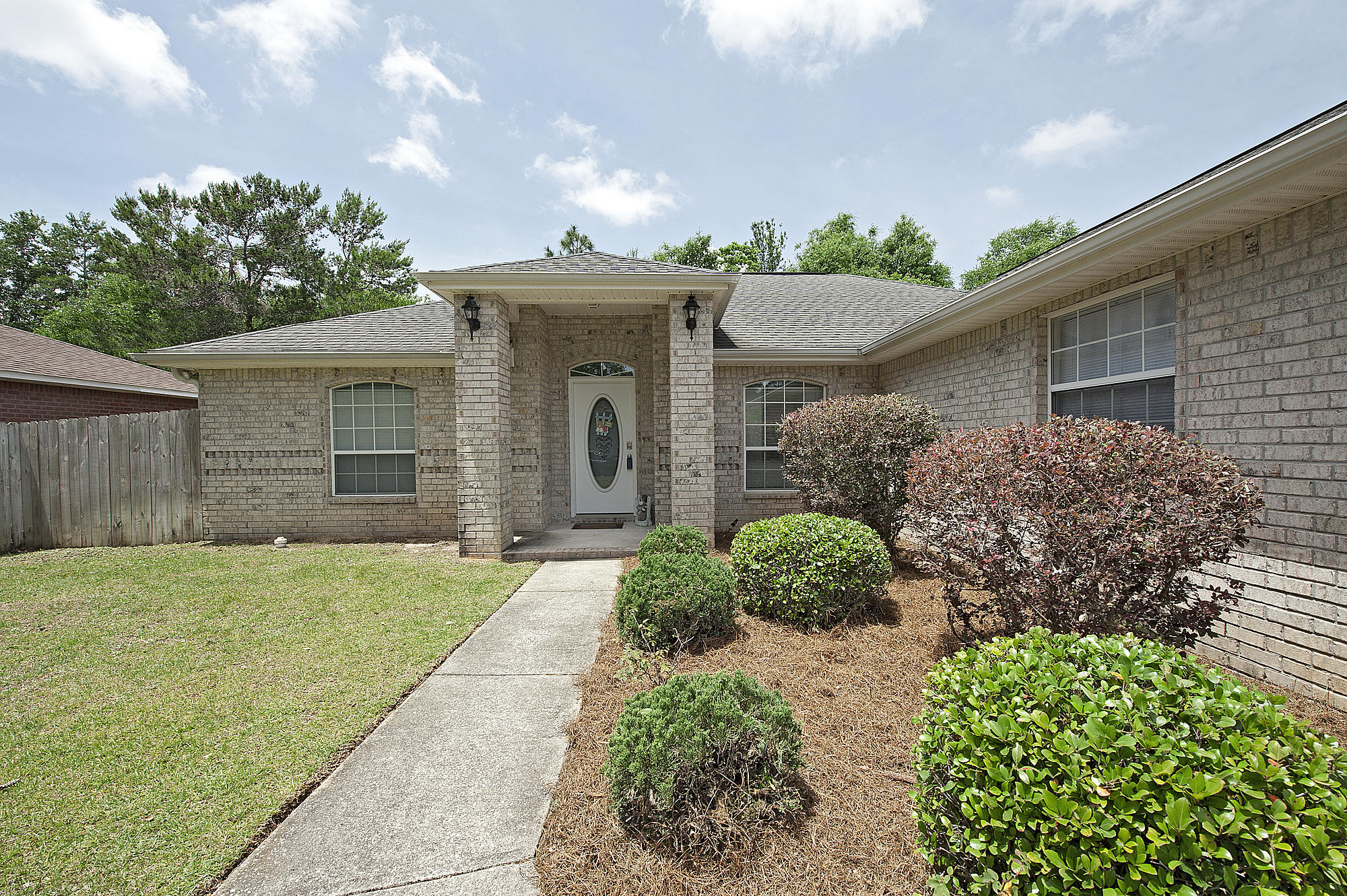 HIDDEN ESTATES - Residential