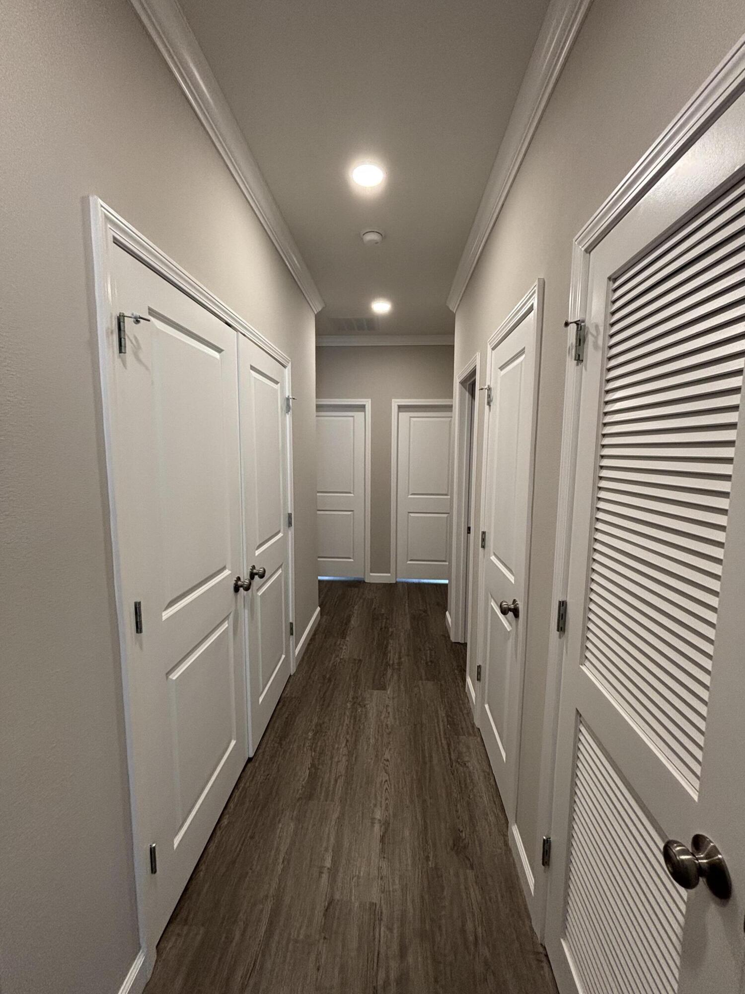 STABLE LANES - Residential Lease