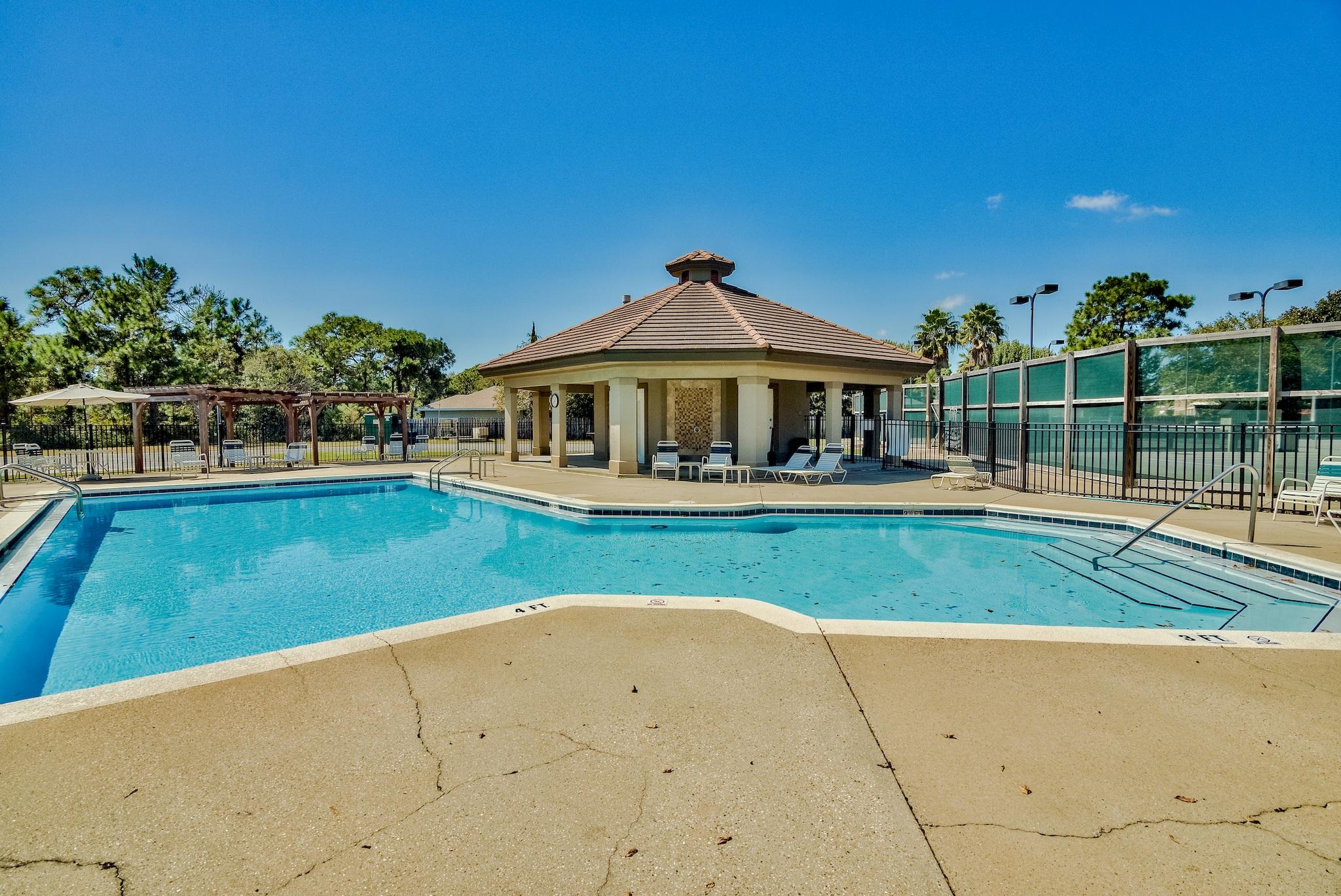 EMERALD BAY PH 1-B - Residential