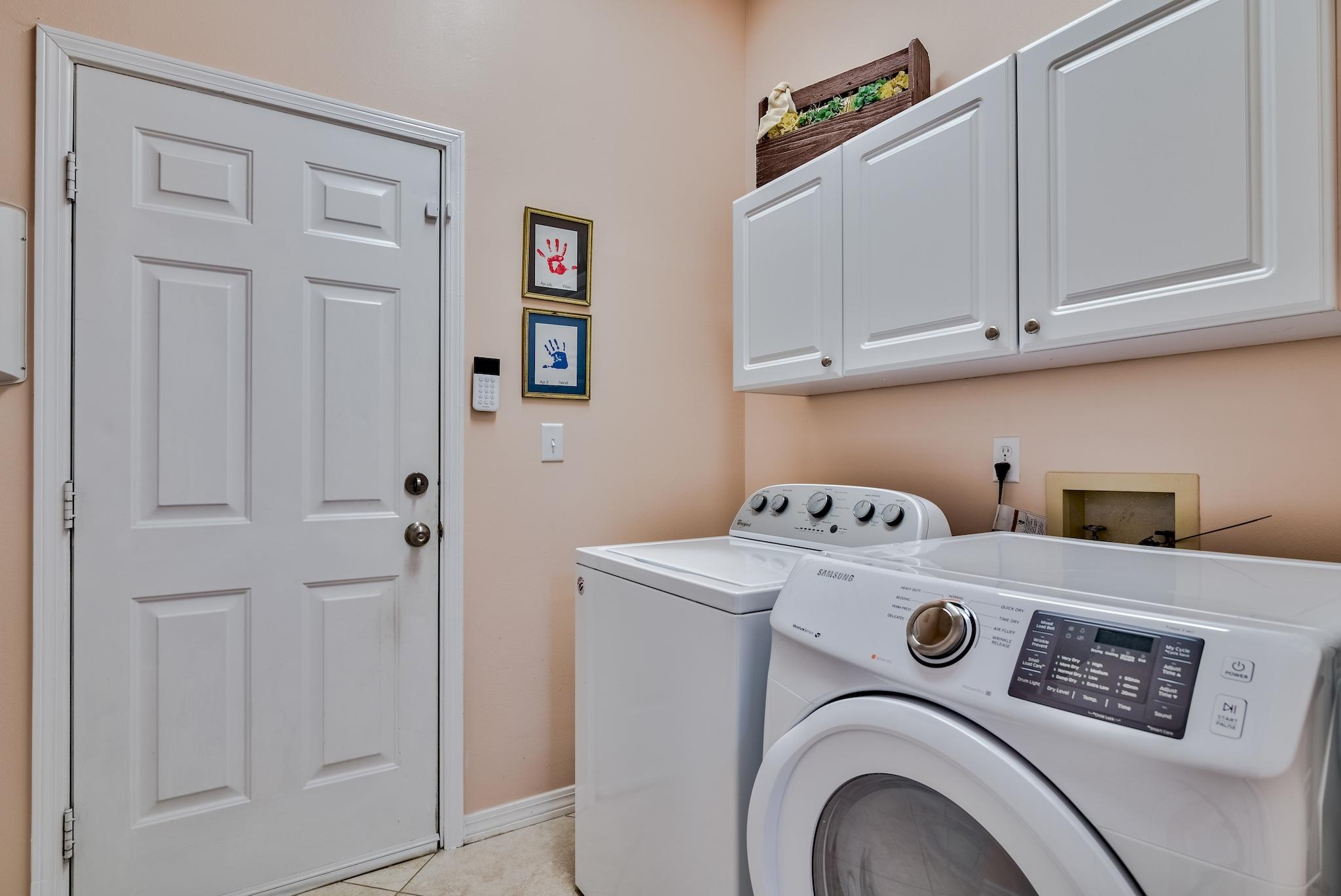 EMERALD BAY PH 1-B - Residential