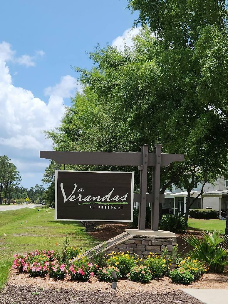 VERANDAS AT FREEPORT - Residential