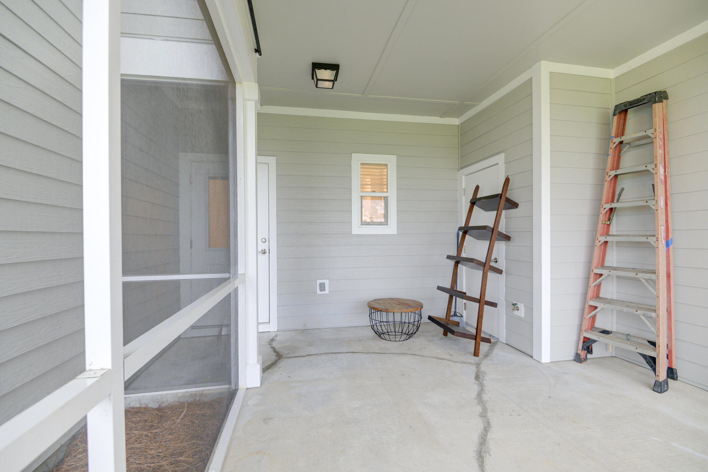 VERANDAS AT FREEPORT - Residential