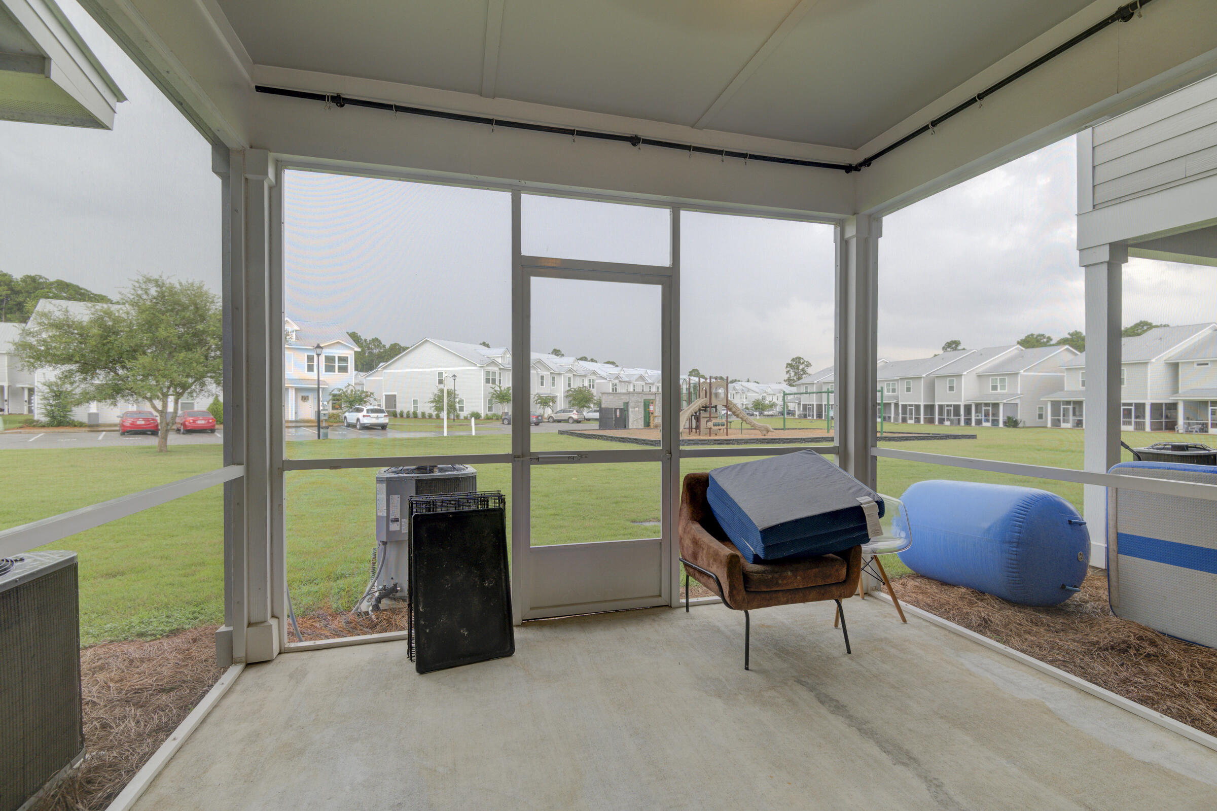 VERANDAS AT FREEPORT - Residential