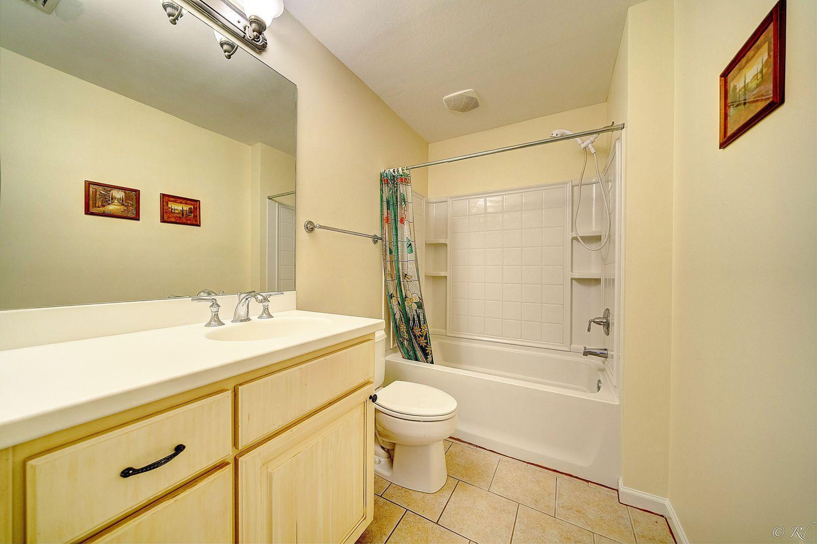 Annabella's Townhomes - Residential