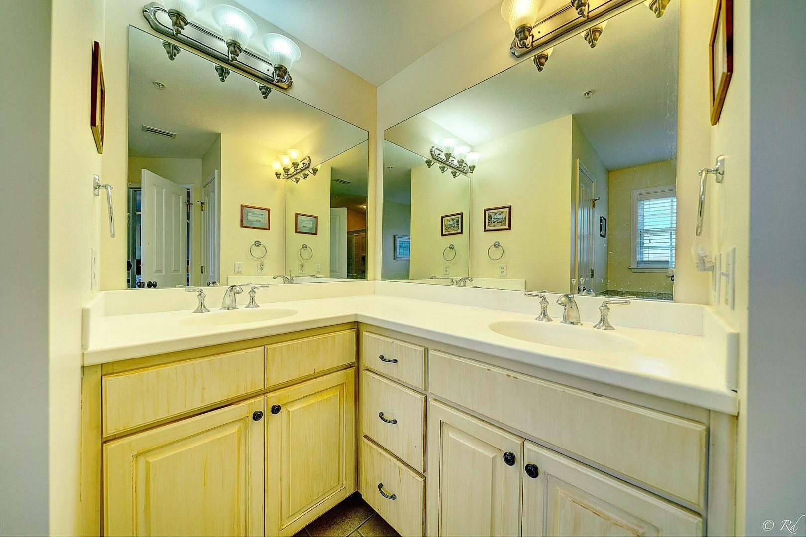 Annabella's Townhomes - Residential