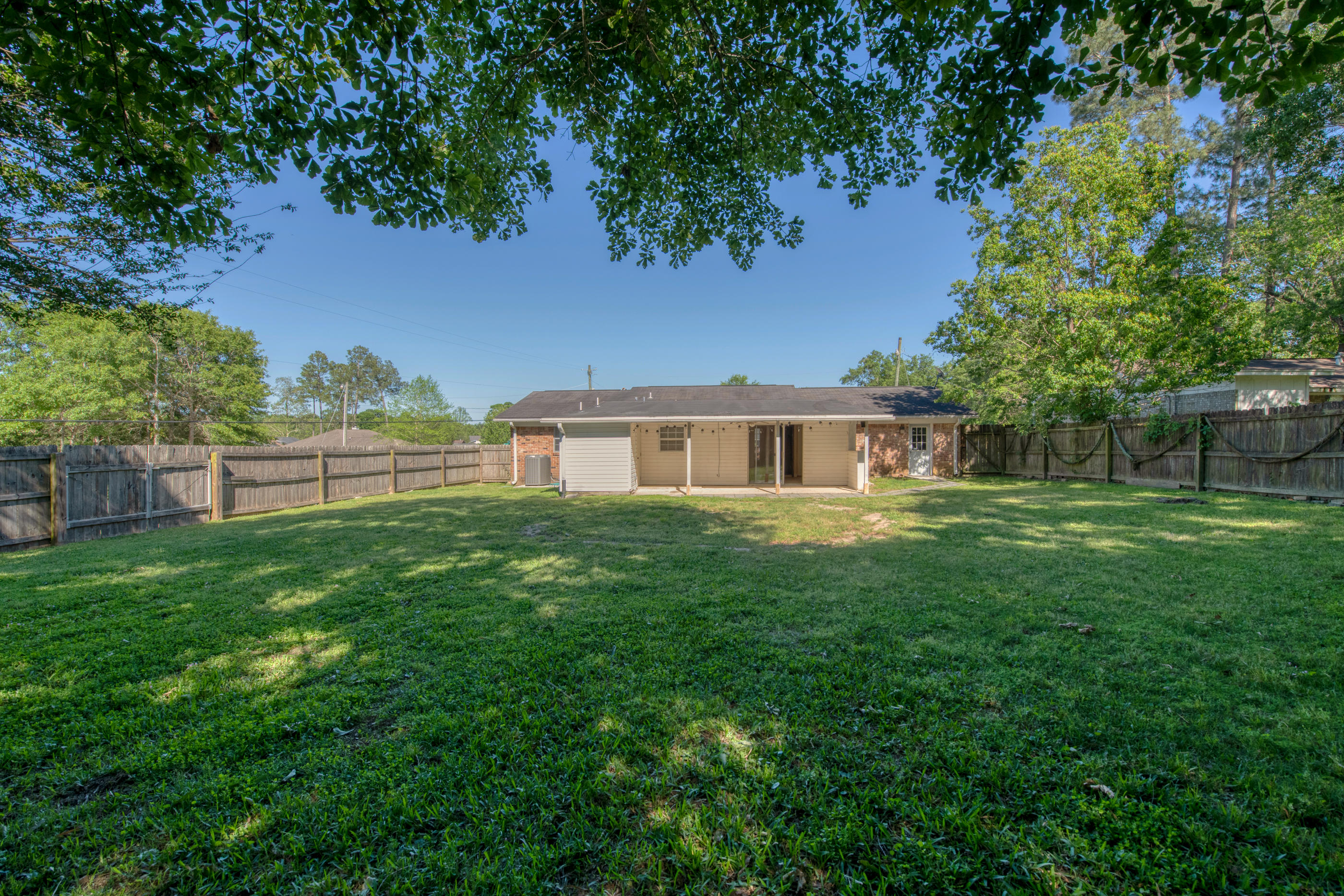 SHARON PARK - Residential