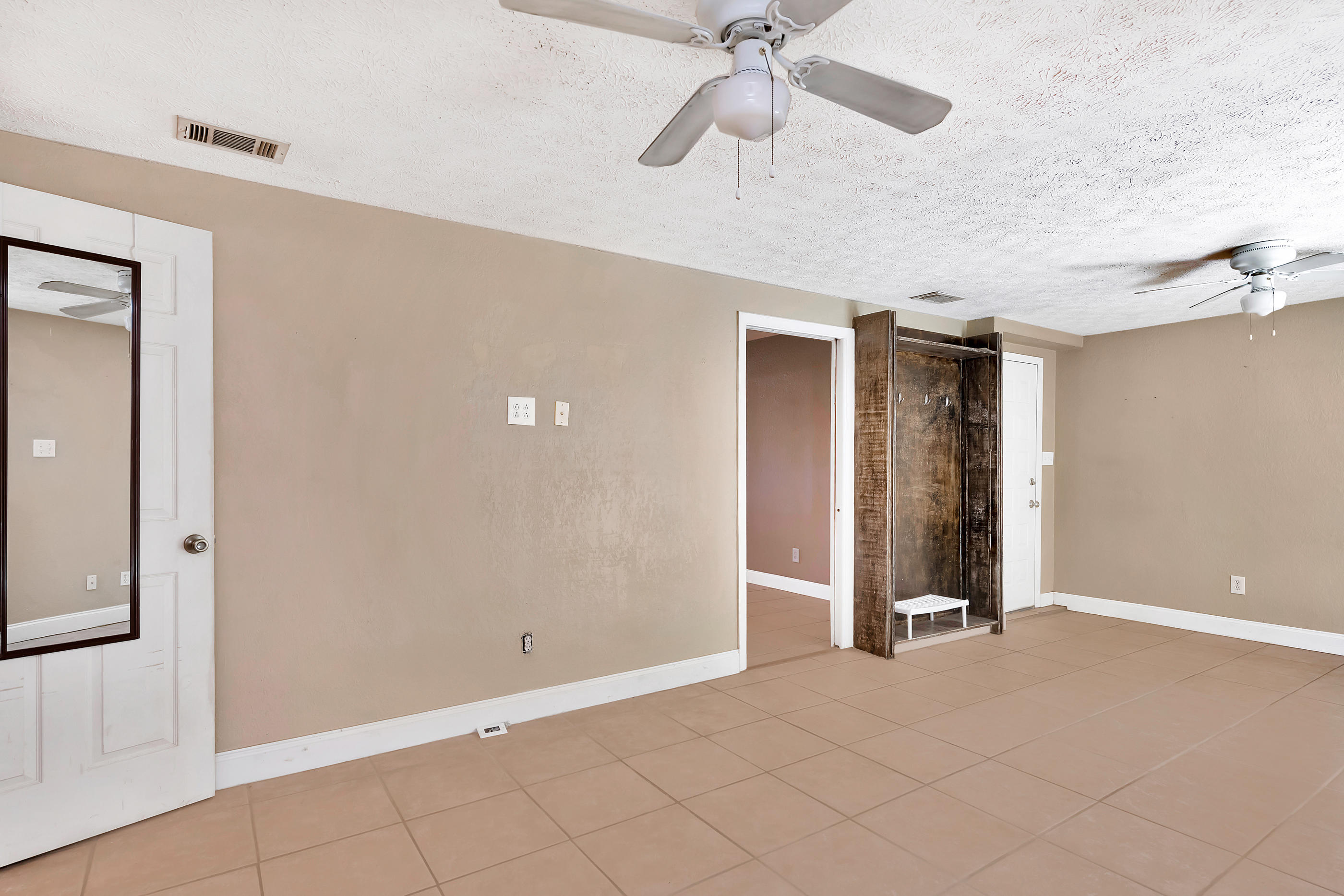 SHARON PARK - Residential