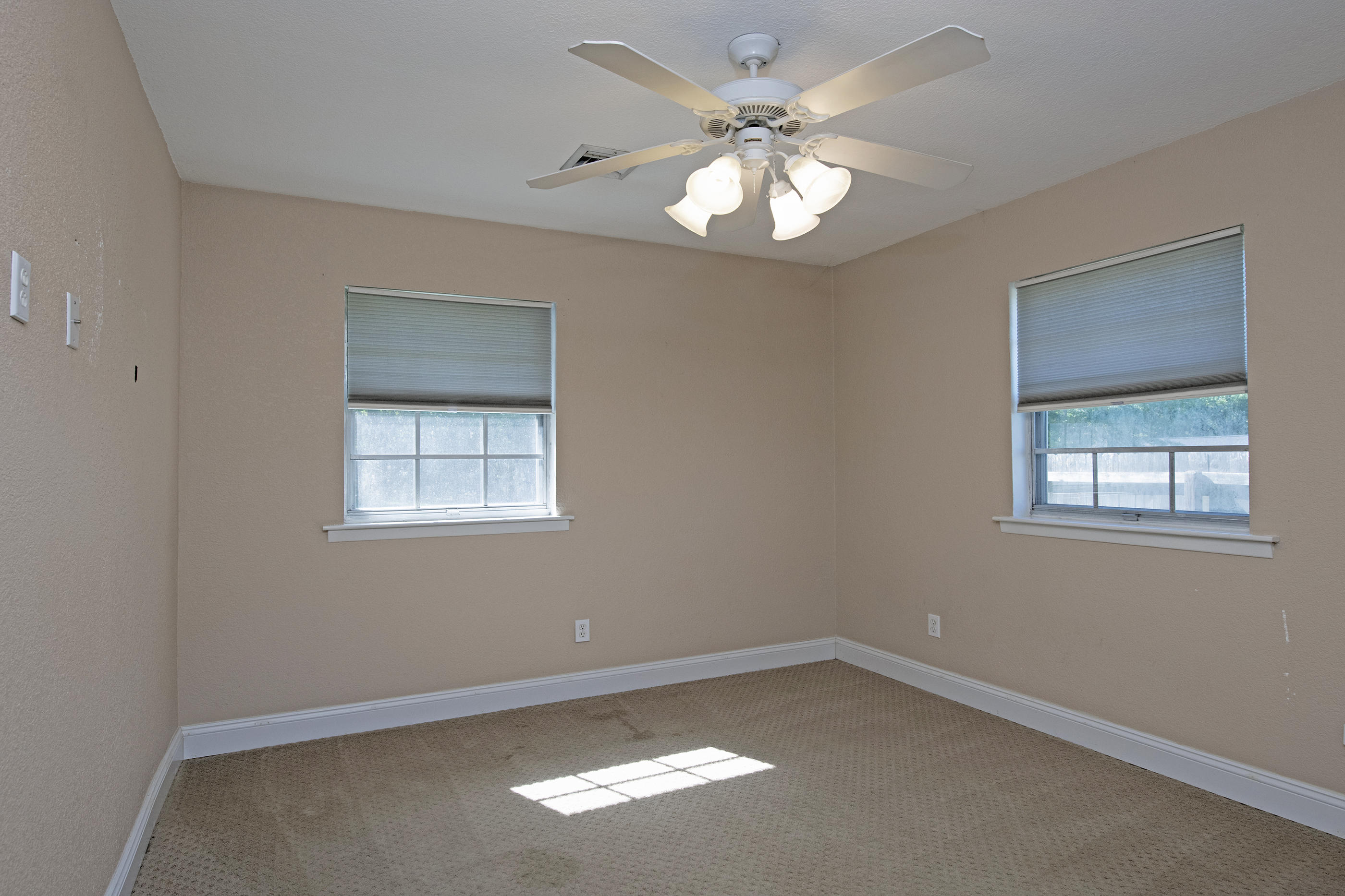 SHARON PARK - Residential