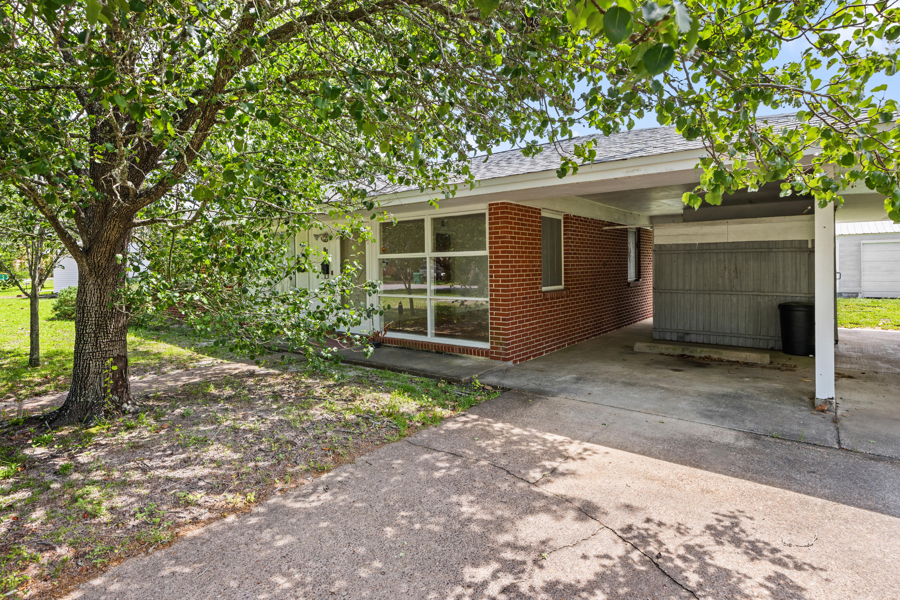 Eglin Highway - Residential