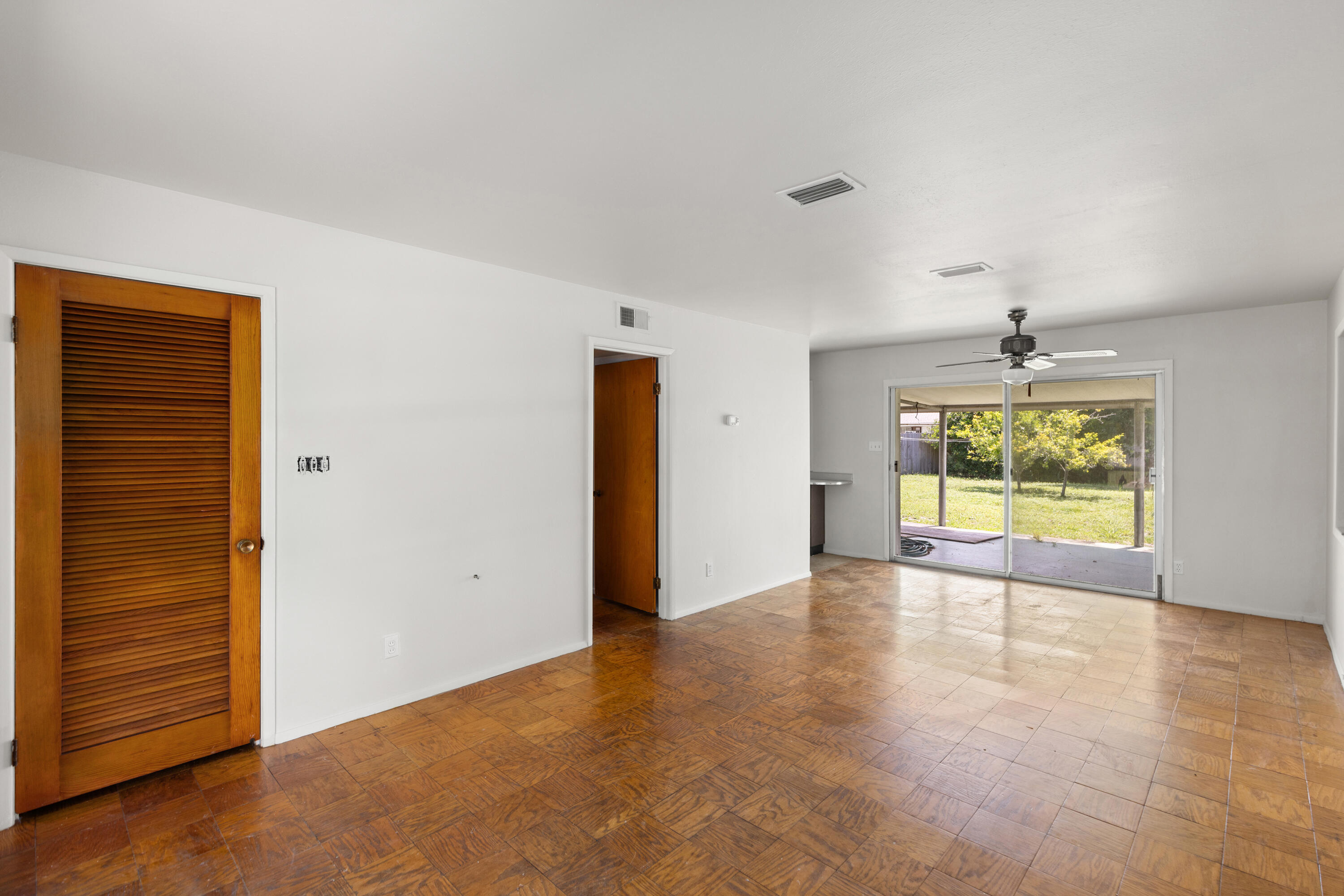 Eglin Highway - Residential