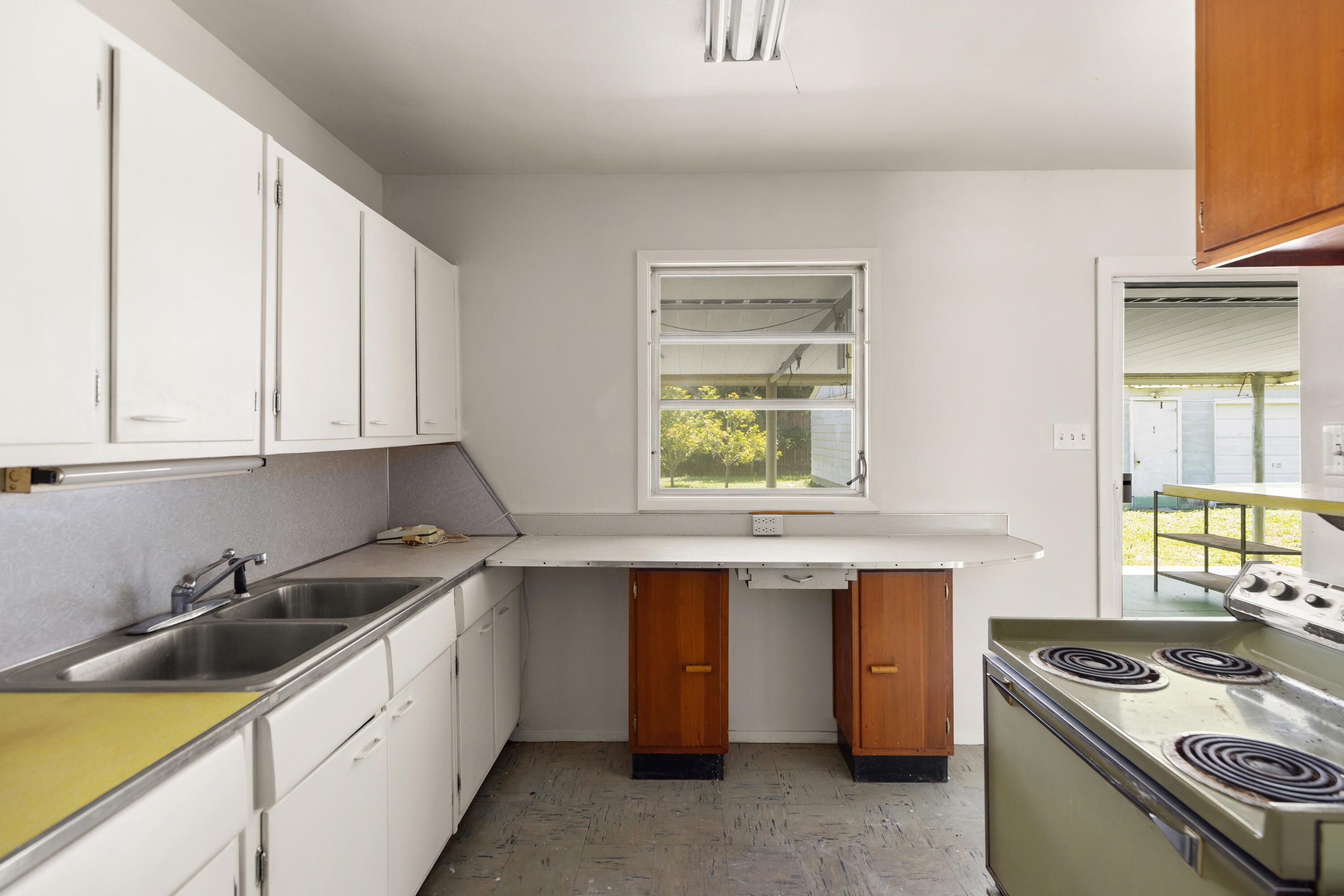 Eglin Highway - Residential