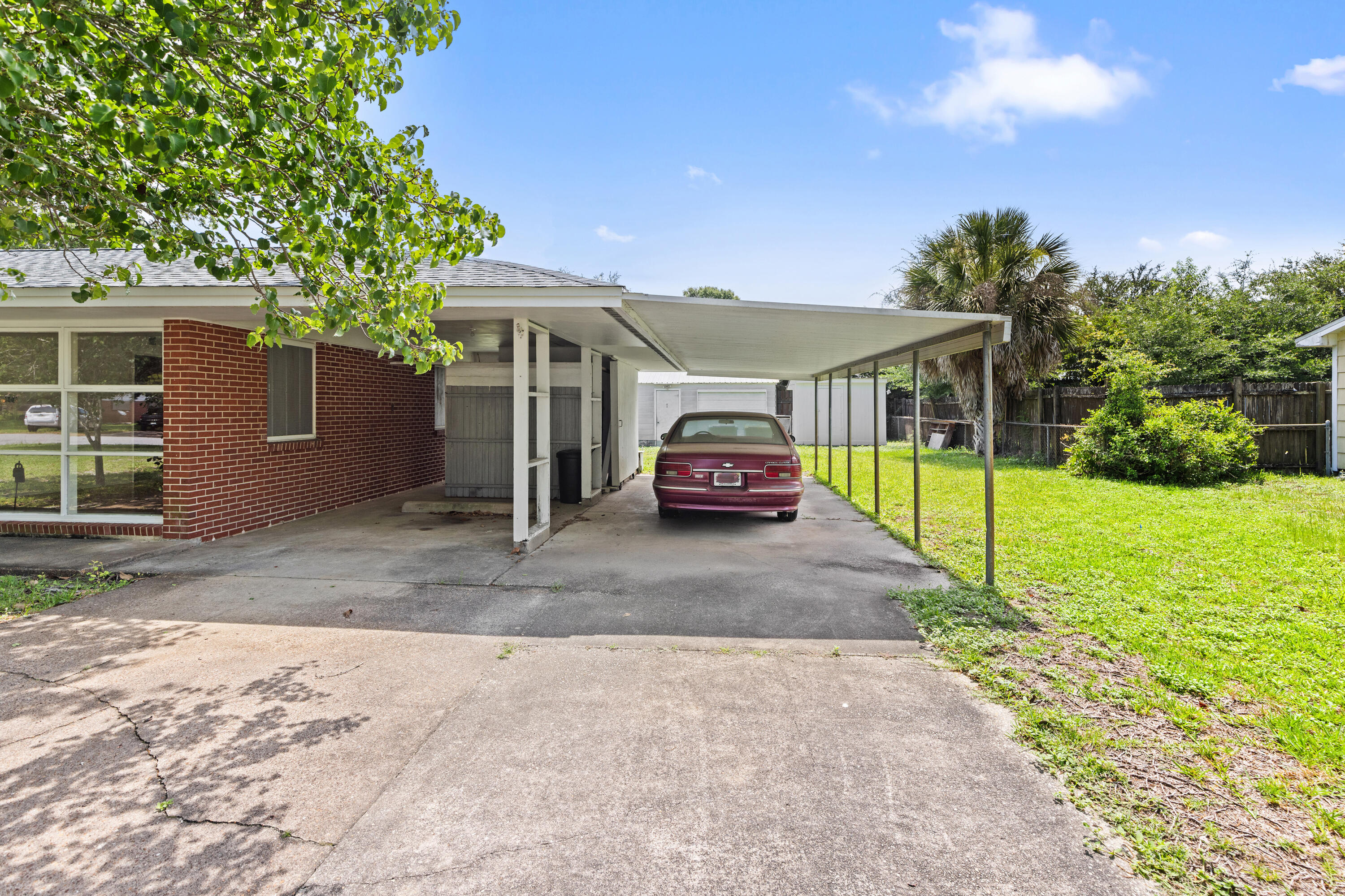 Eglin Highway - Residential