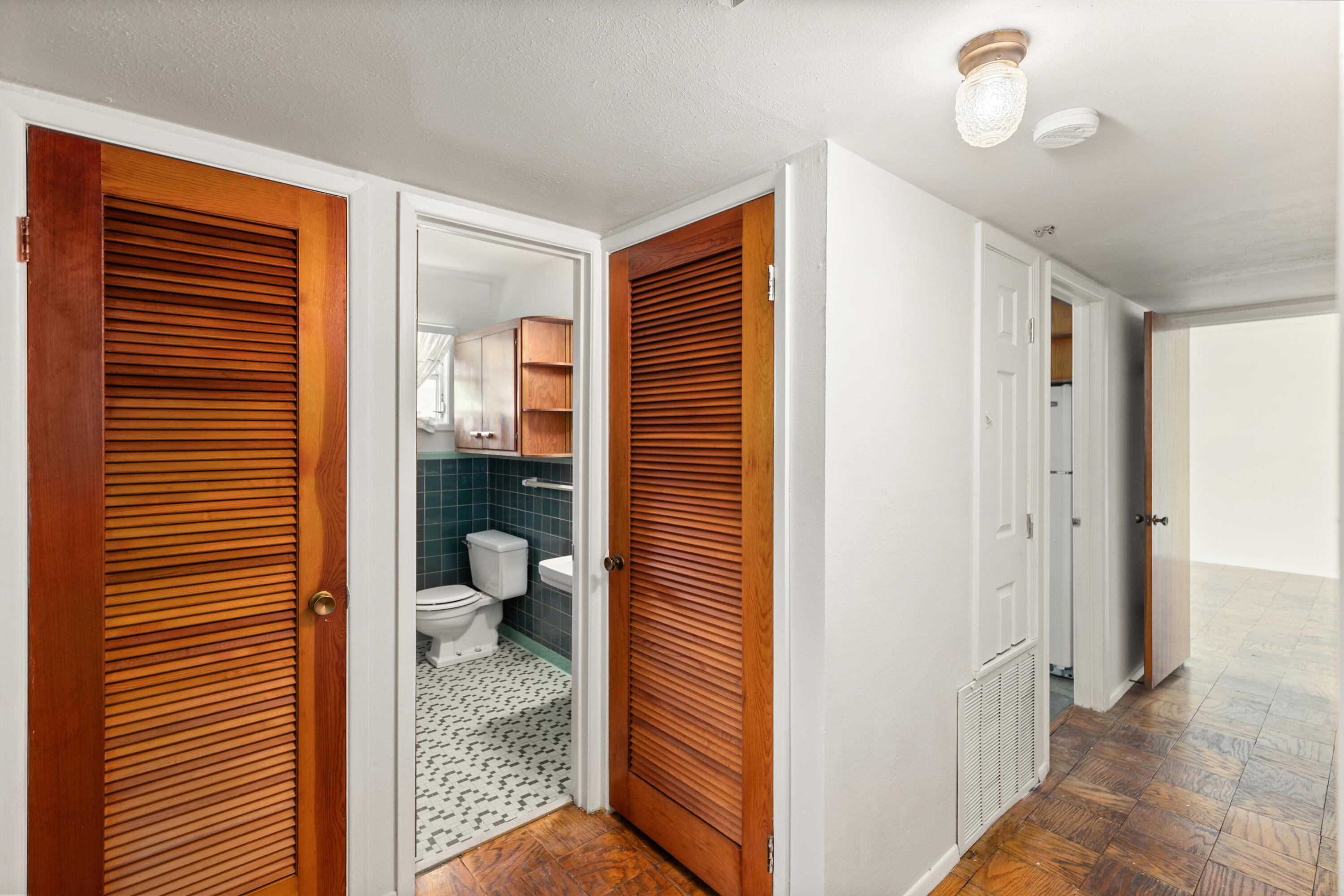Eglin Highway - Residential