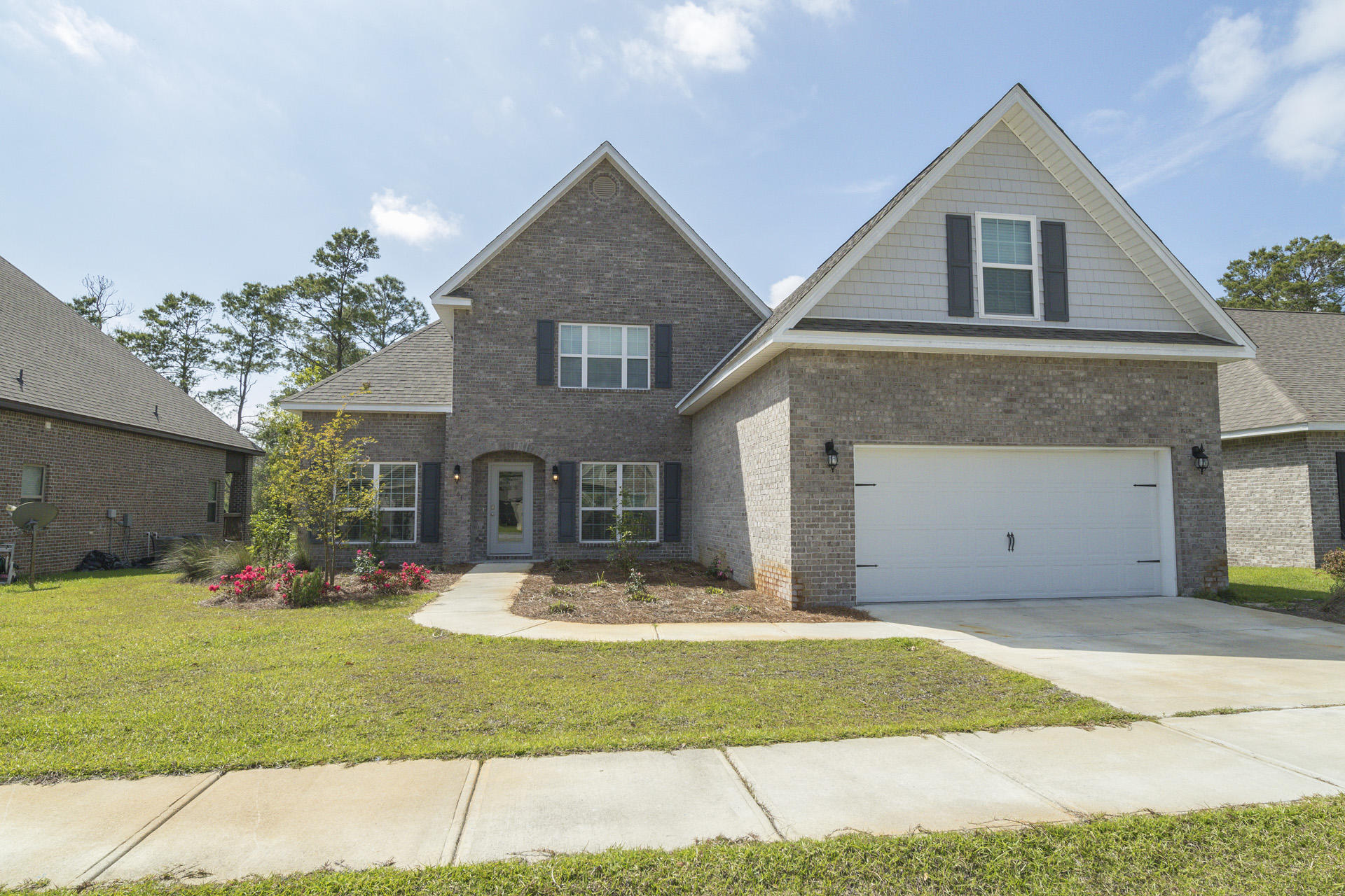 Peach Creek subdivision, 4 Bedroom + Game Room or 5th bedroom, 3.5 bath home with 2 car garage. Master suite on first floor with double vanity, garden tub, separate shower and large walk-in closet. Two additional bedrooms are on the first-floor, with a fourth bedroom, bathroom and large fifth bedroom or bonus room upstairs.Peach Creek subdivision is located within three miles of Emerald Coast Middle School and new Elementary school. Great floorplan with ample storage space!