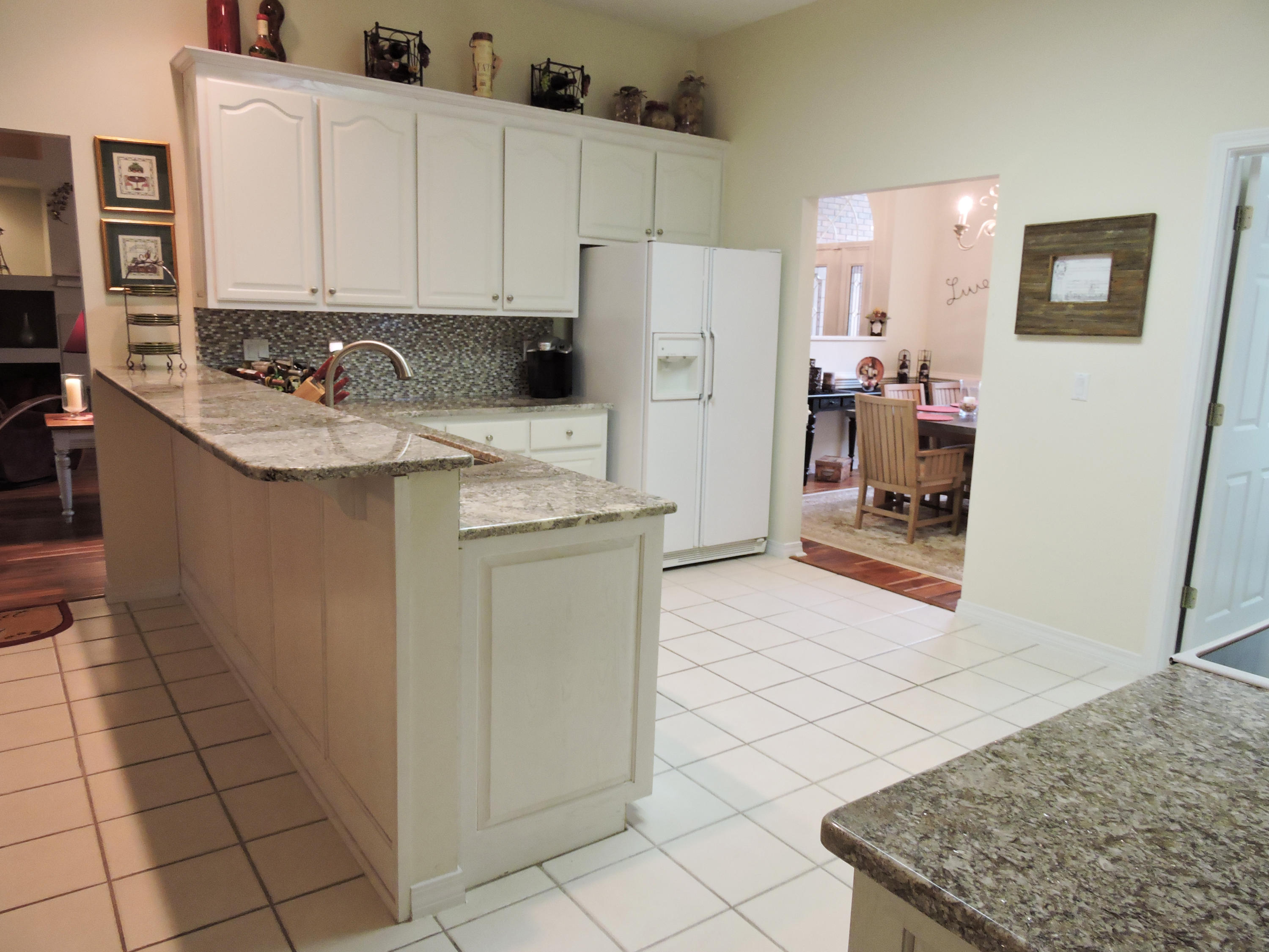 ROCKY BAYOU COUNTRY CLUB ESTATES 11 - Residential