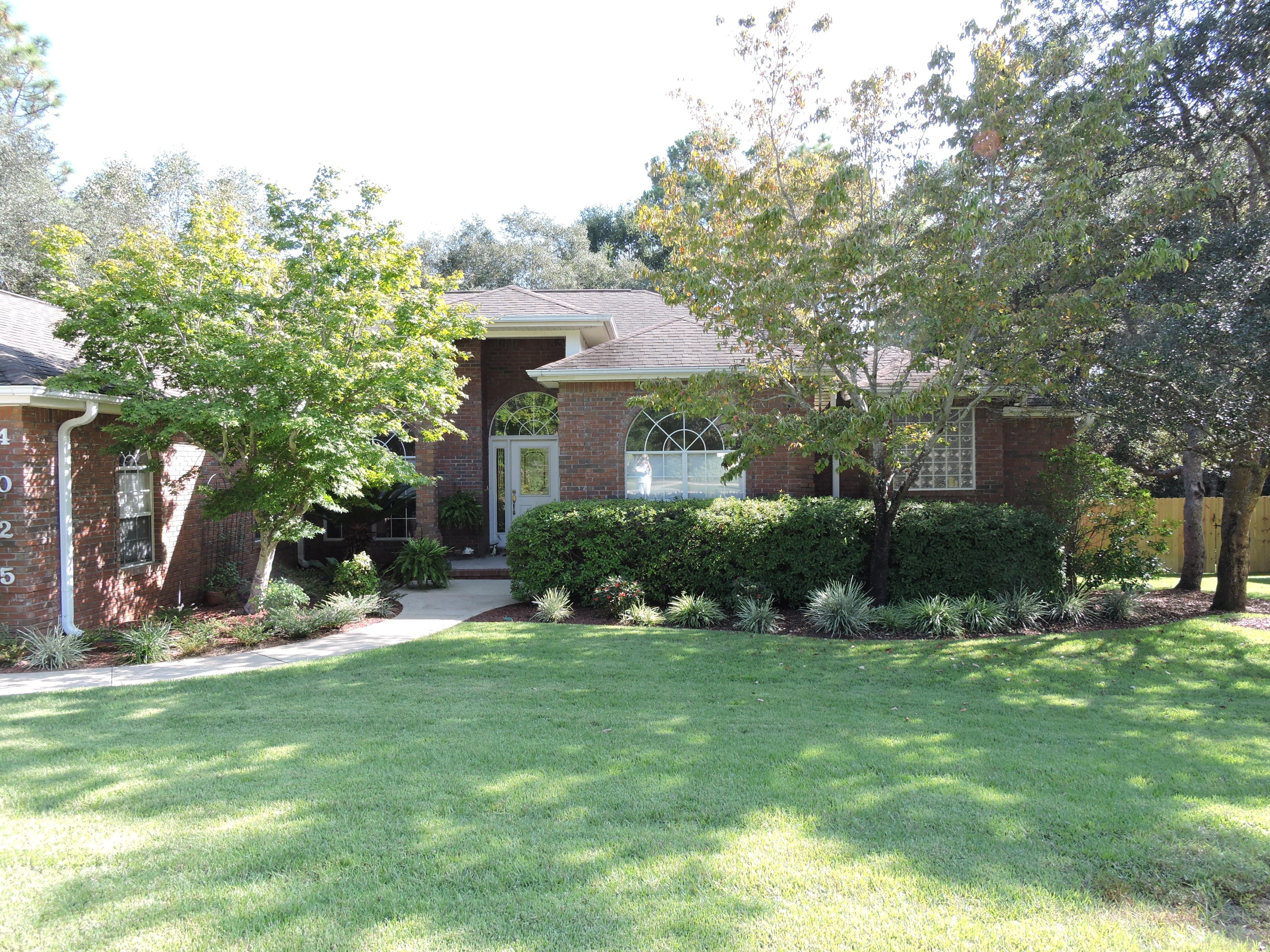 ROCKY BAYOU COUNTRY CLUB ESTATES 11 - Residential