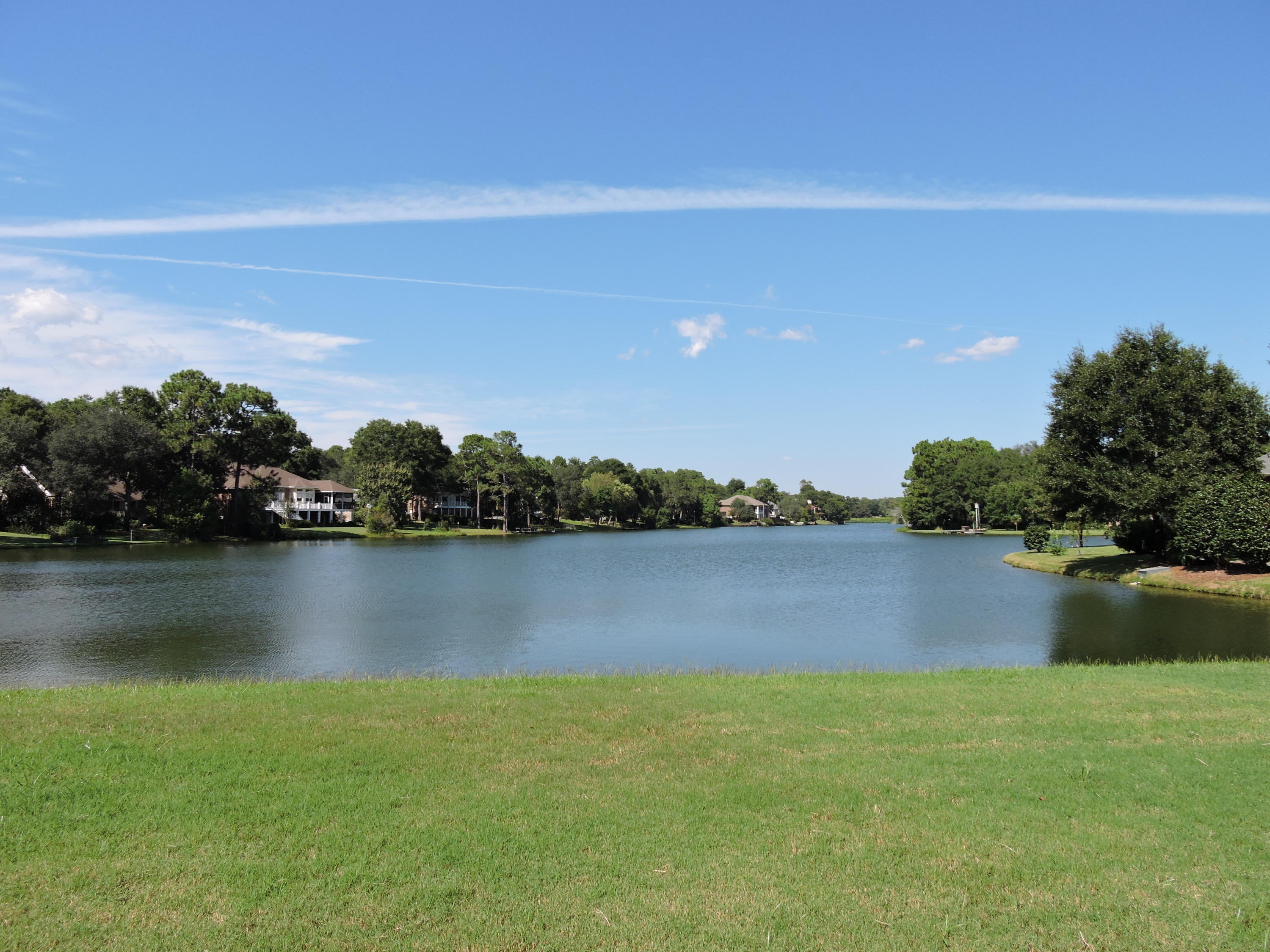 ROCKY BAYOU COUNTRY CLUB ESTATES 11 - Residential
