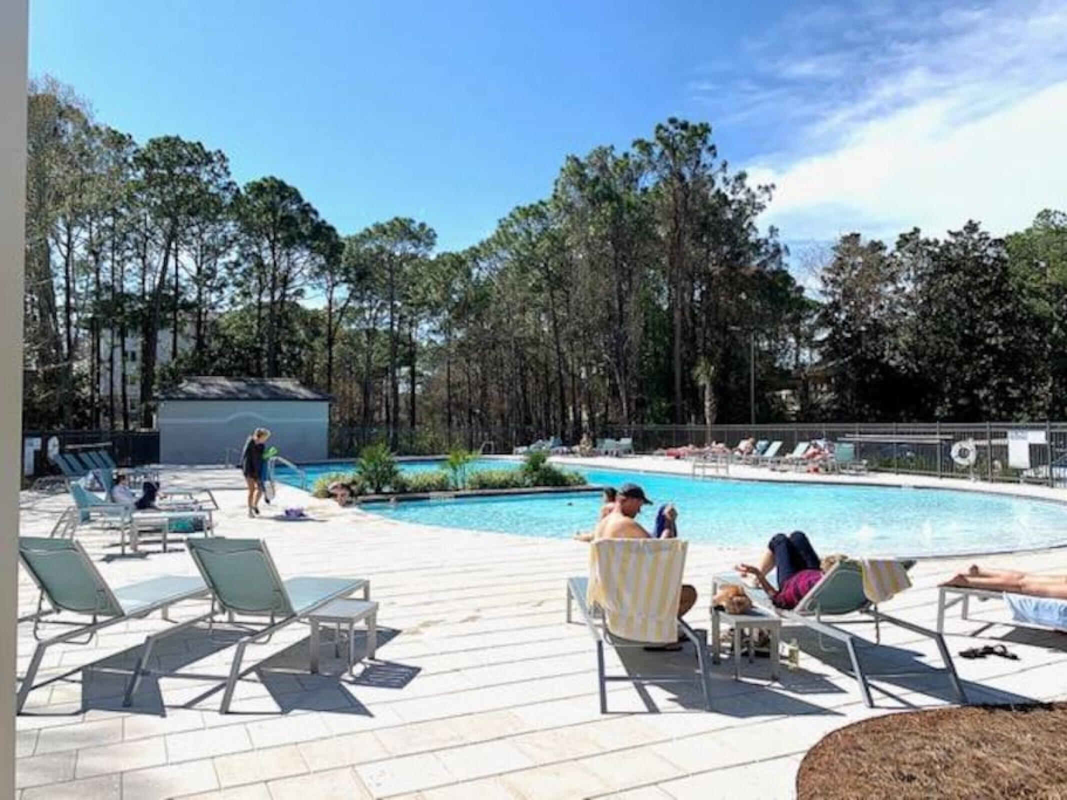 HARBOUR POINT - Residential