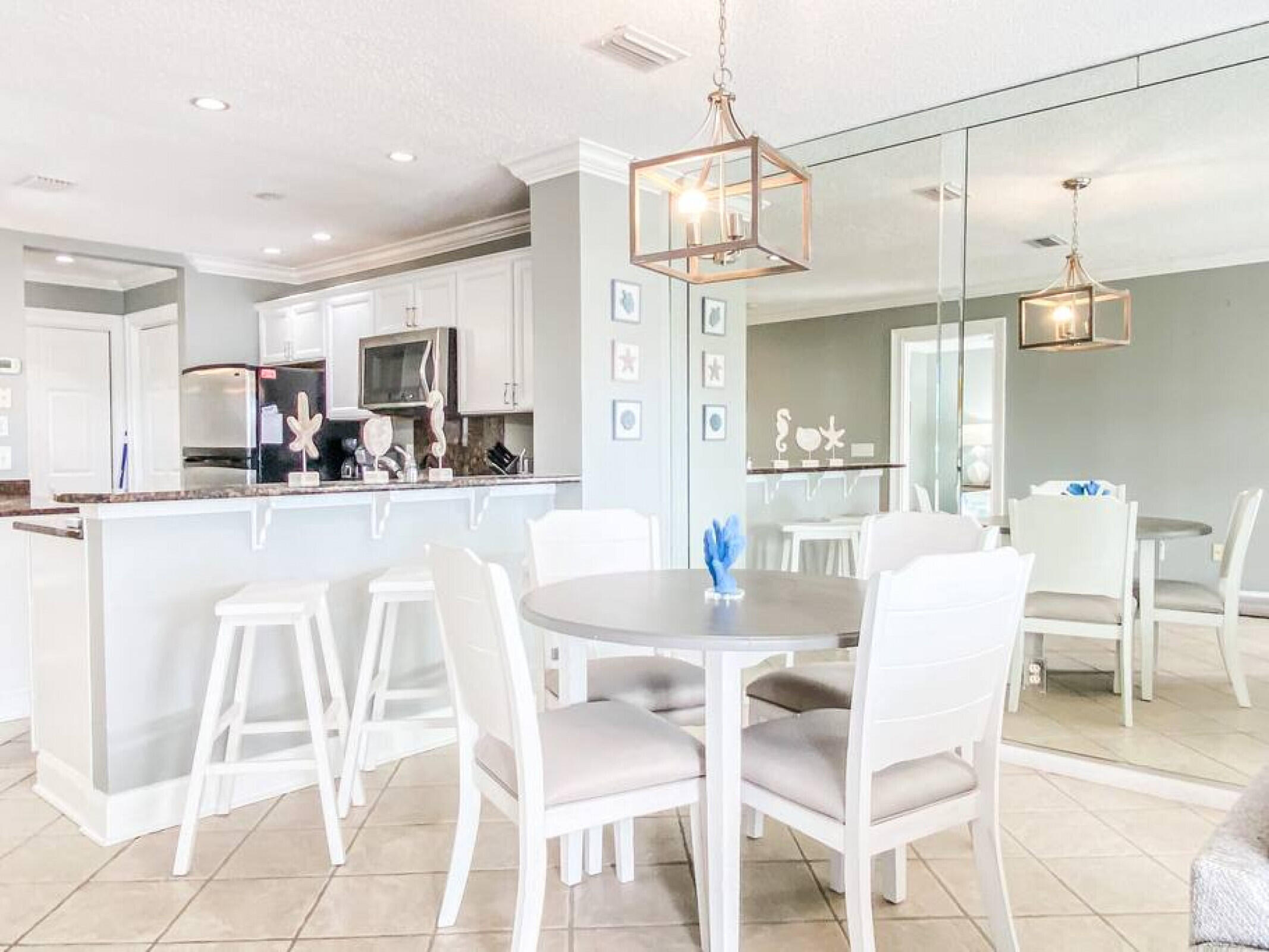 HARBOUR POINT - Residential