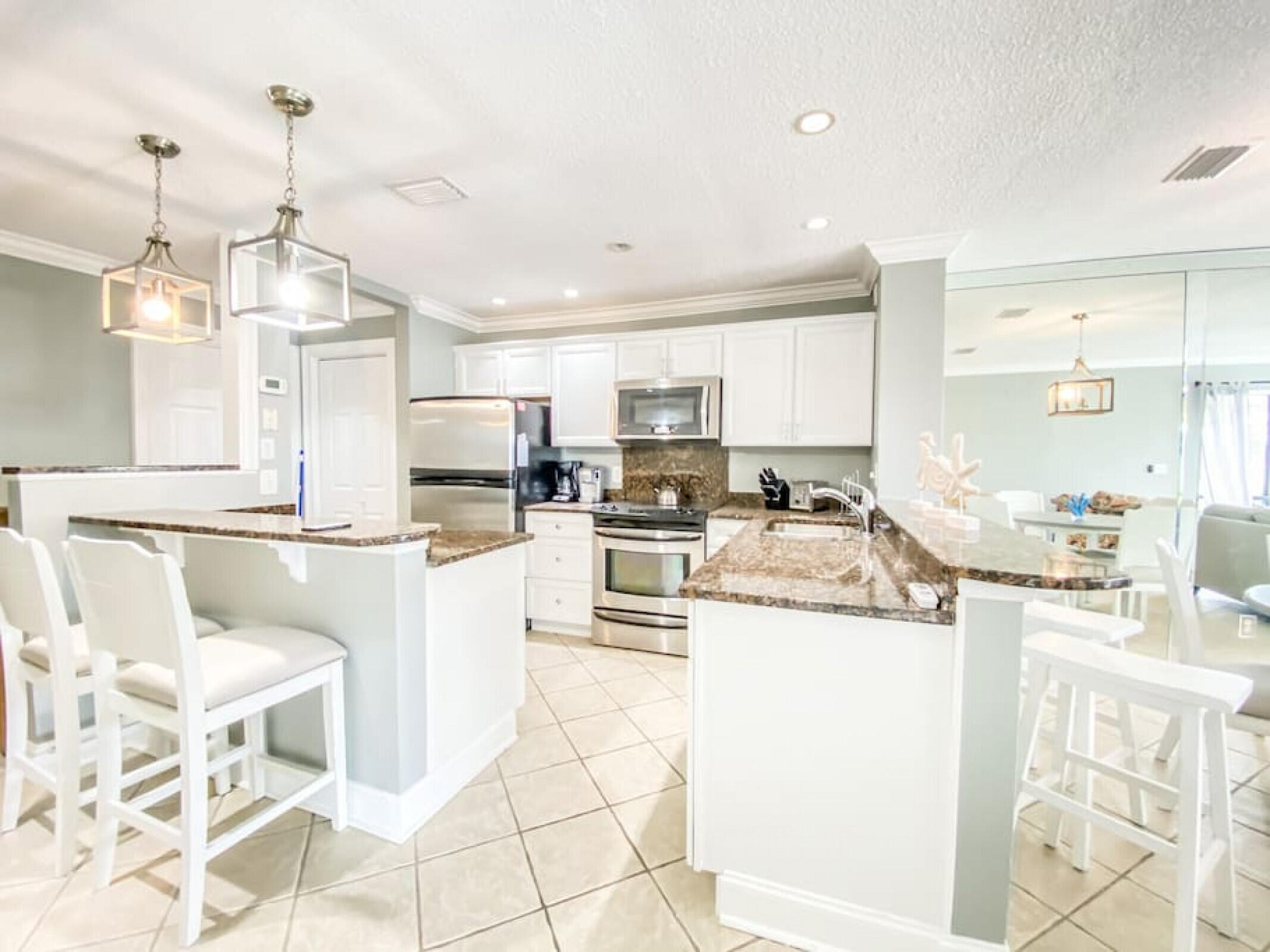 HARBOUR POINT - Residential