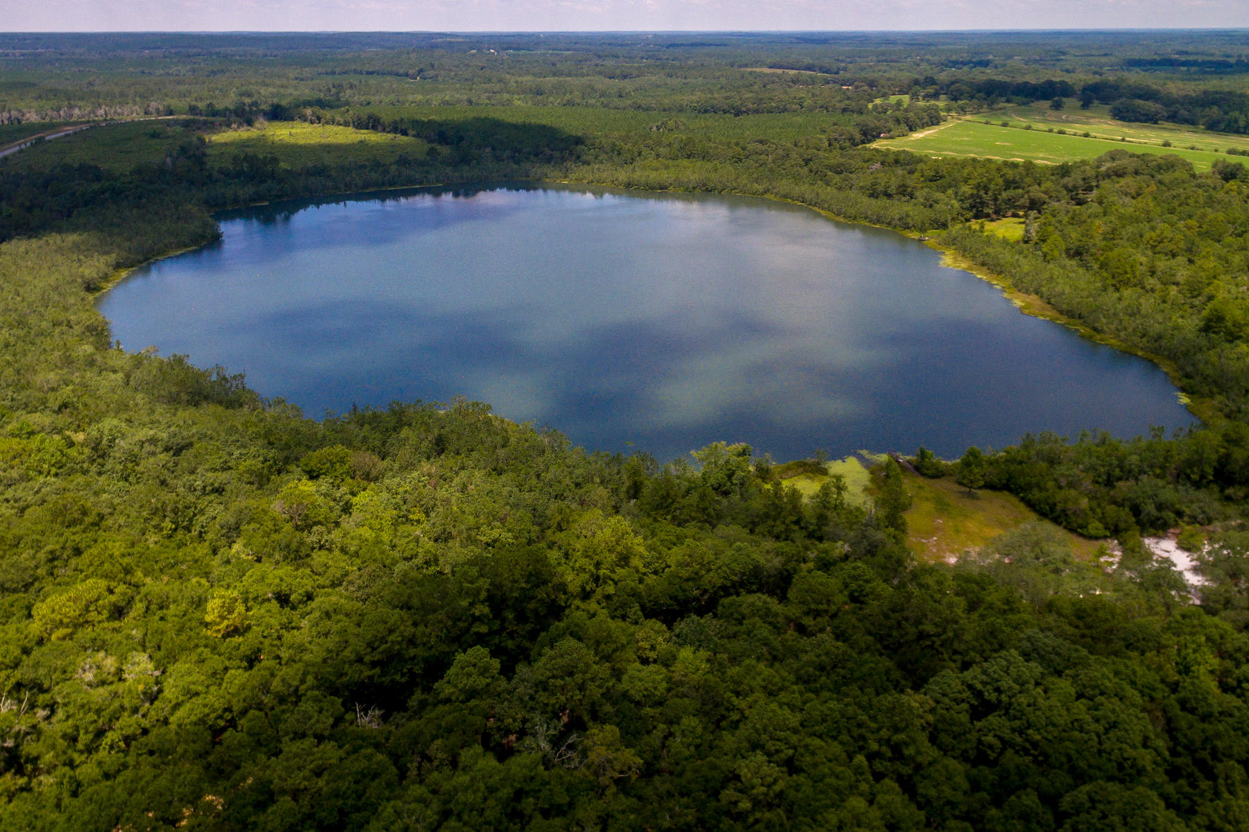 Andrews Lake Fishcamp - Land