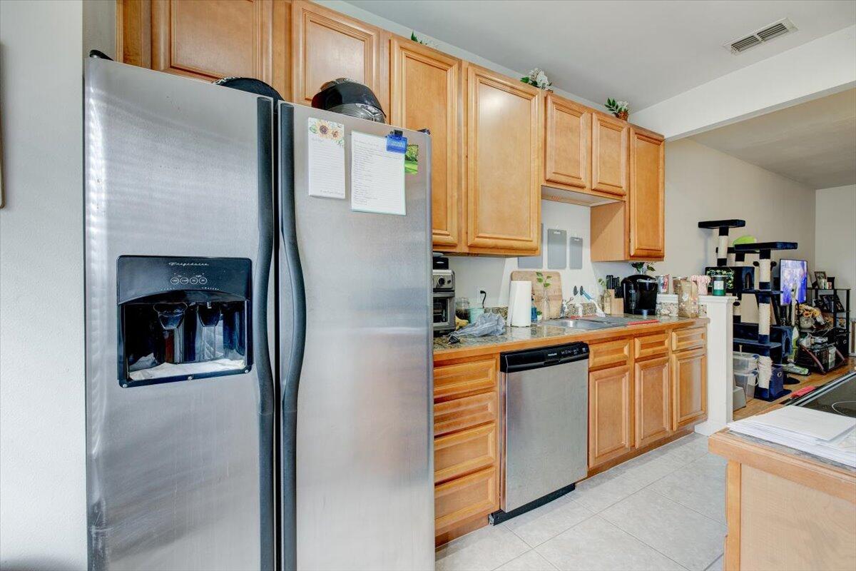 PALMS OF FREEPORT - Residential