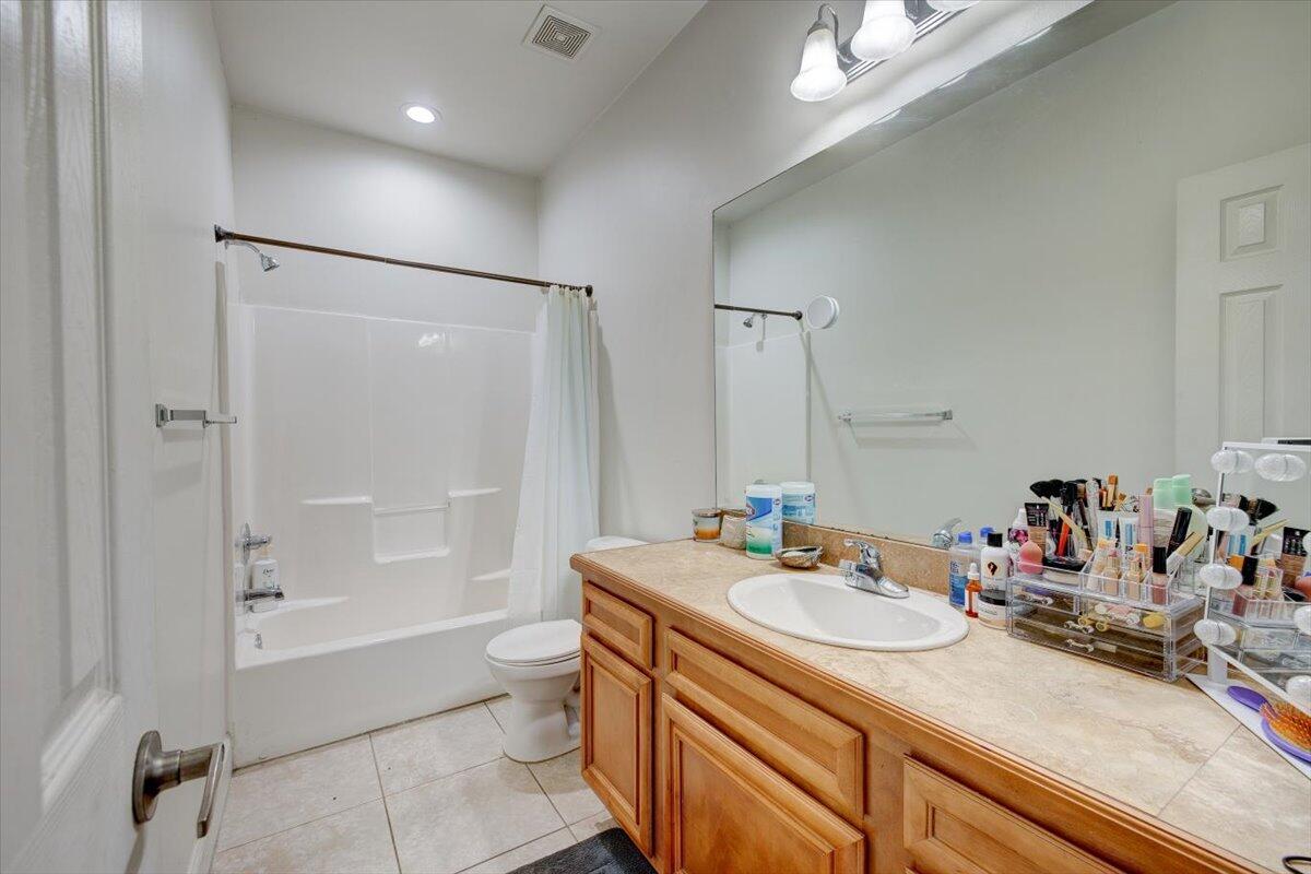 PALMS OF FREEPORT - Residential