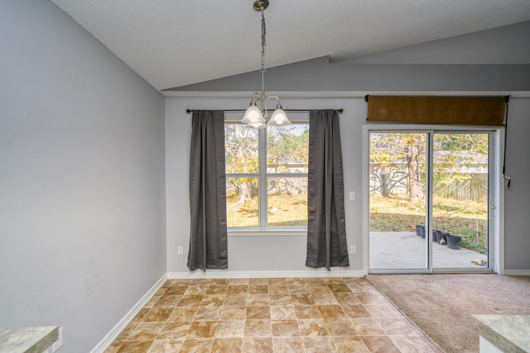 HIDDEN SHORES - Residential