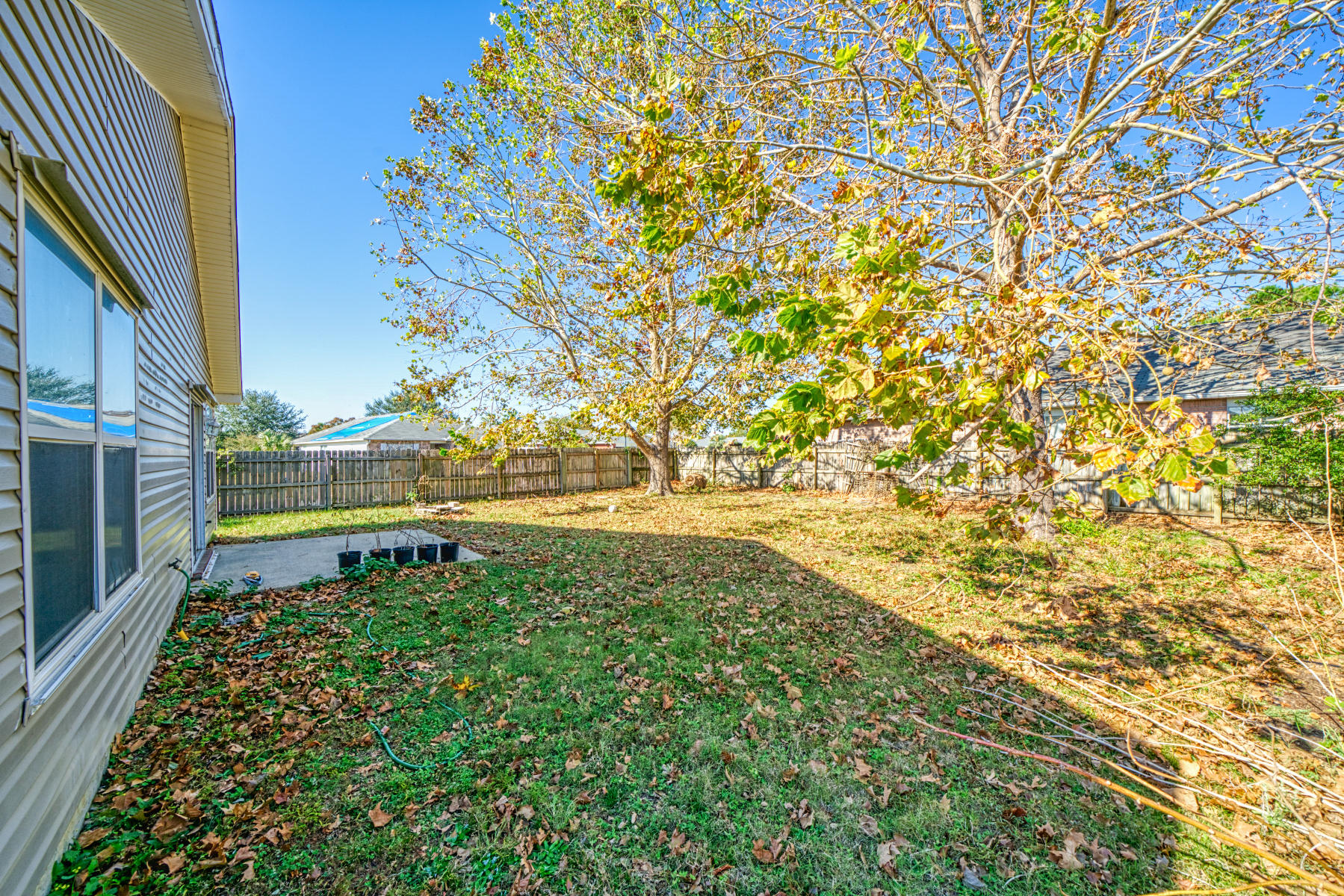 HIDDEN SHORES - Residential