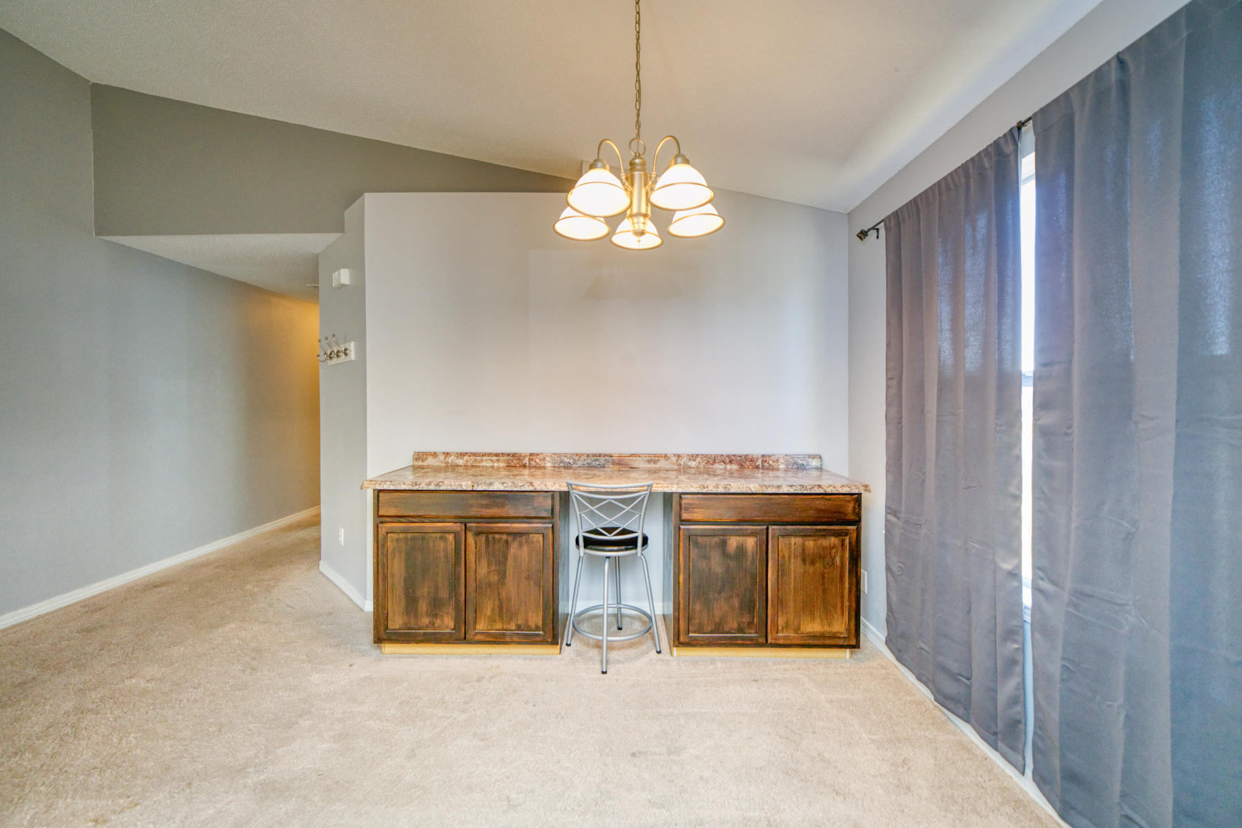 HIDDEN SHORES - Residential