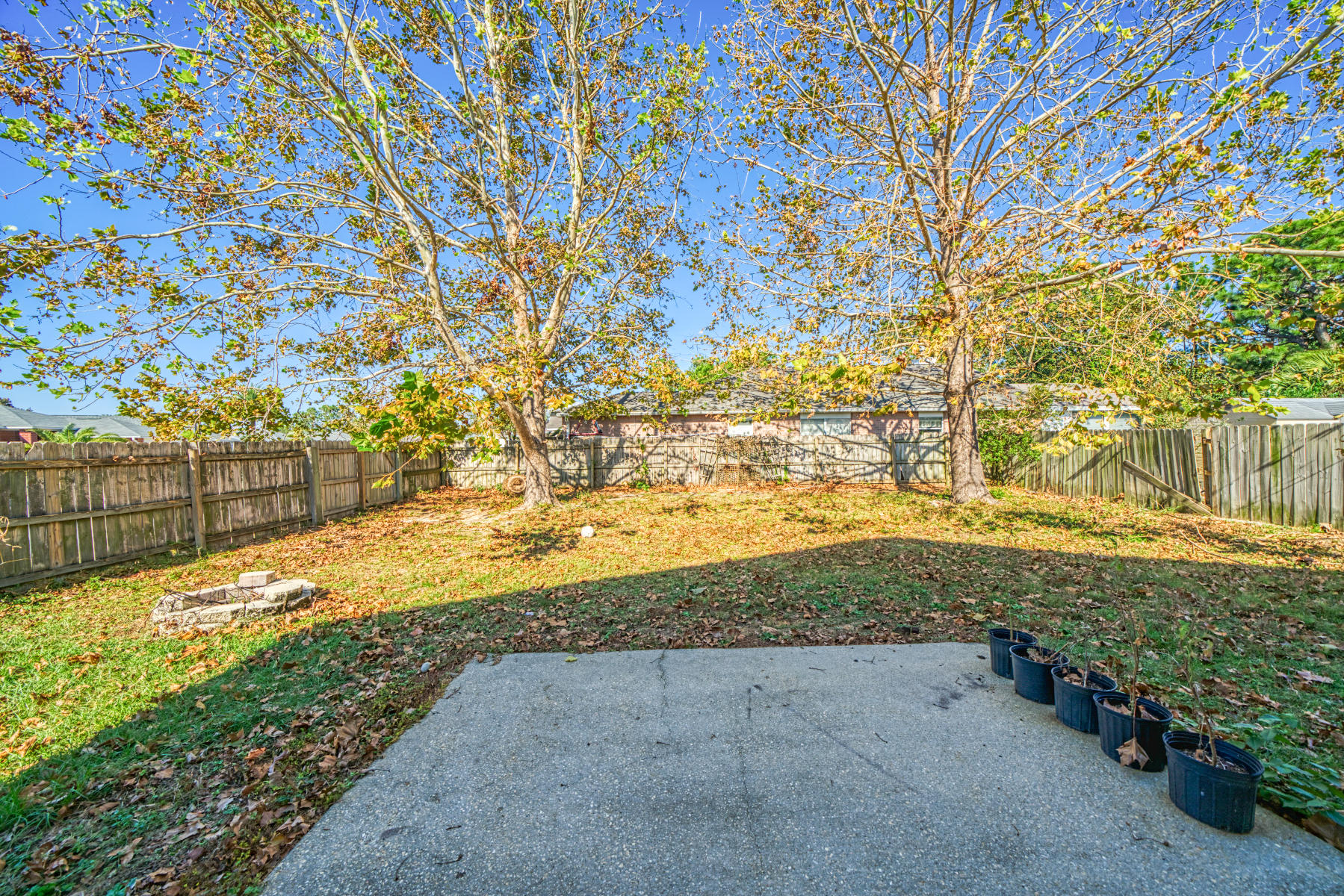 HIDDEN SHORES - Residential