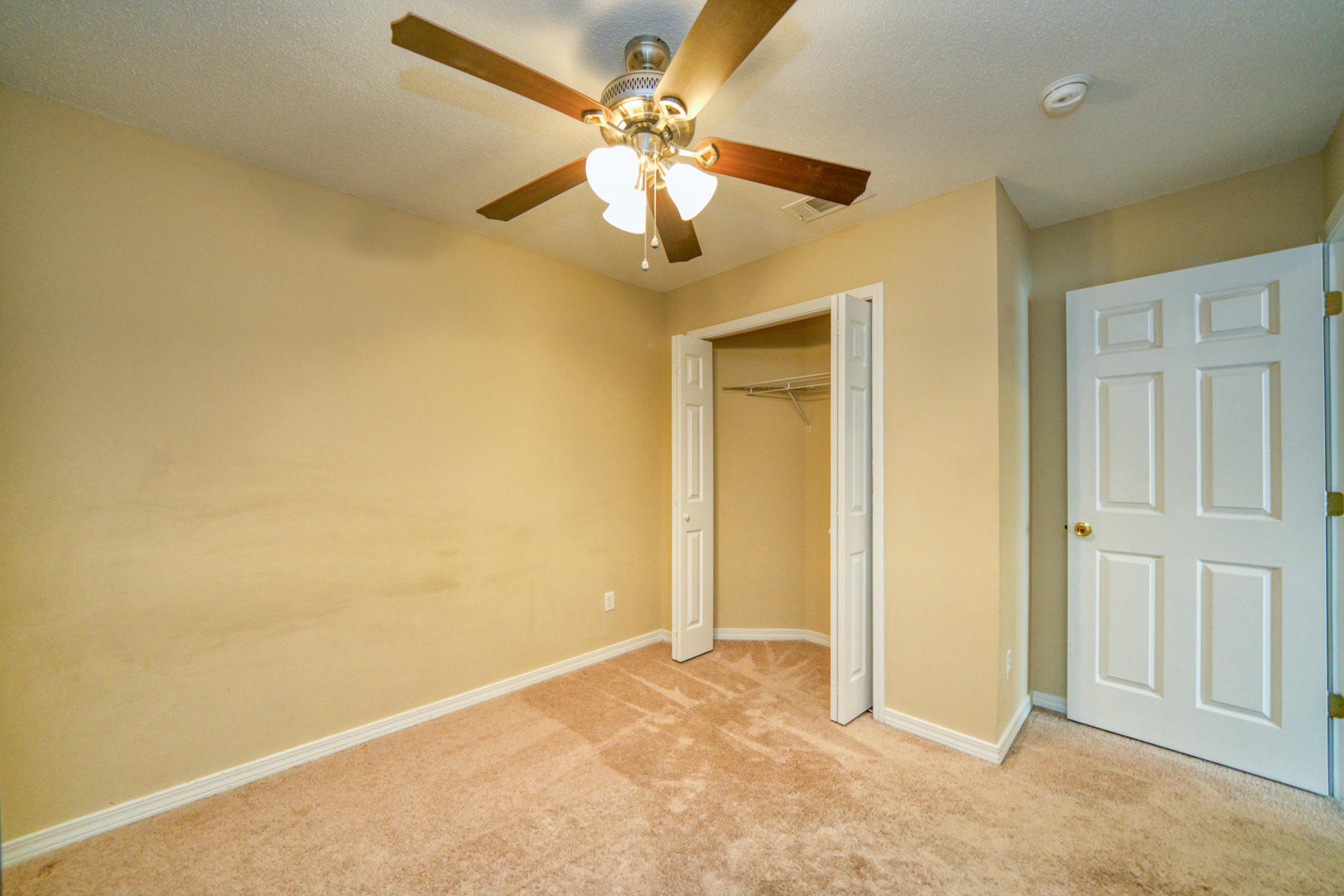 HIDDEN SHORES - Residential