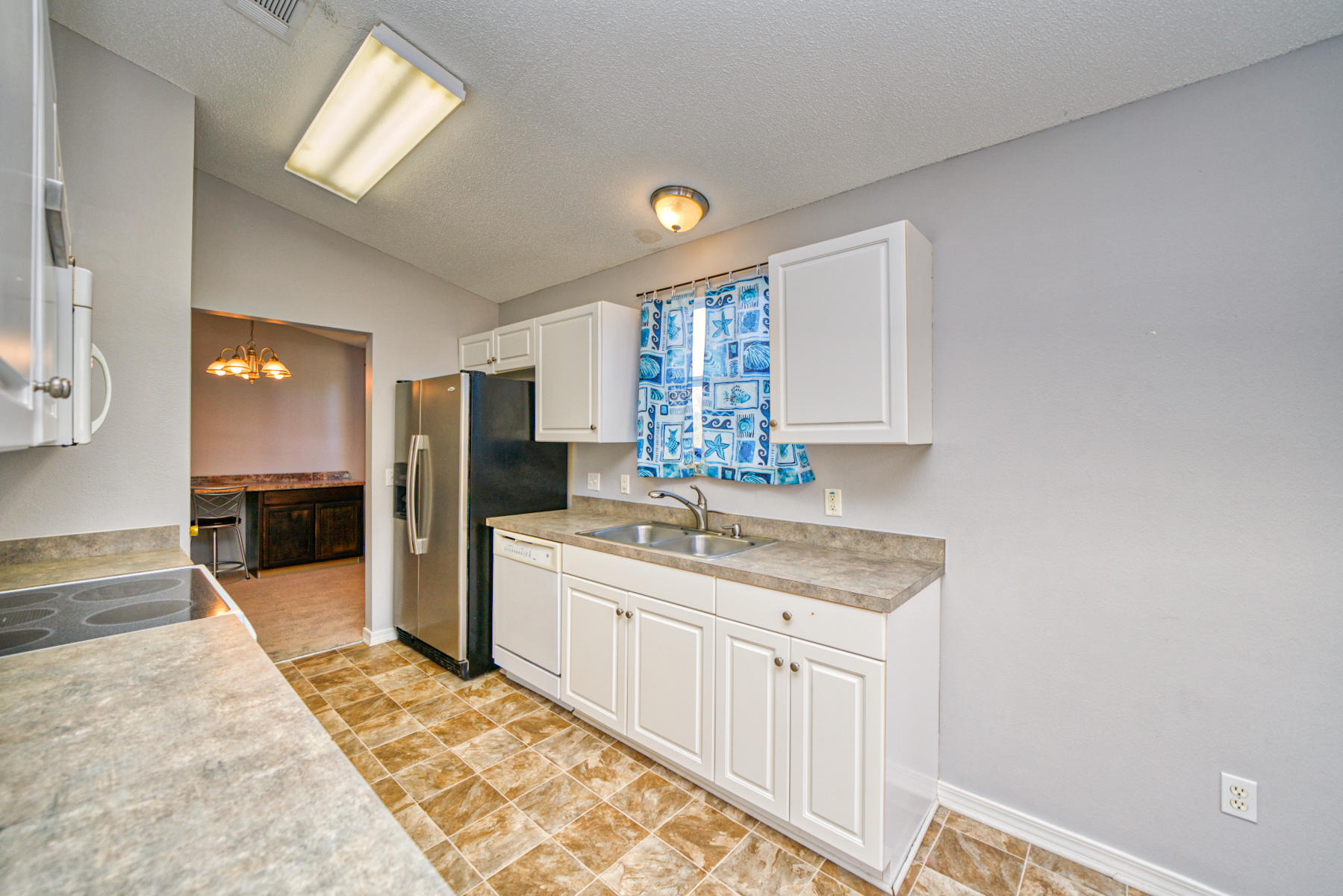 HIDDEN SHORES - Residential