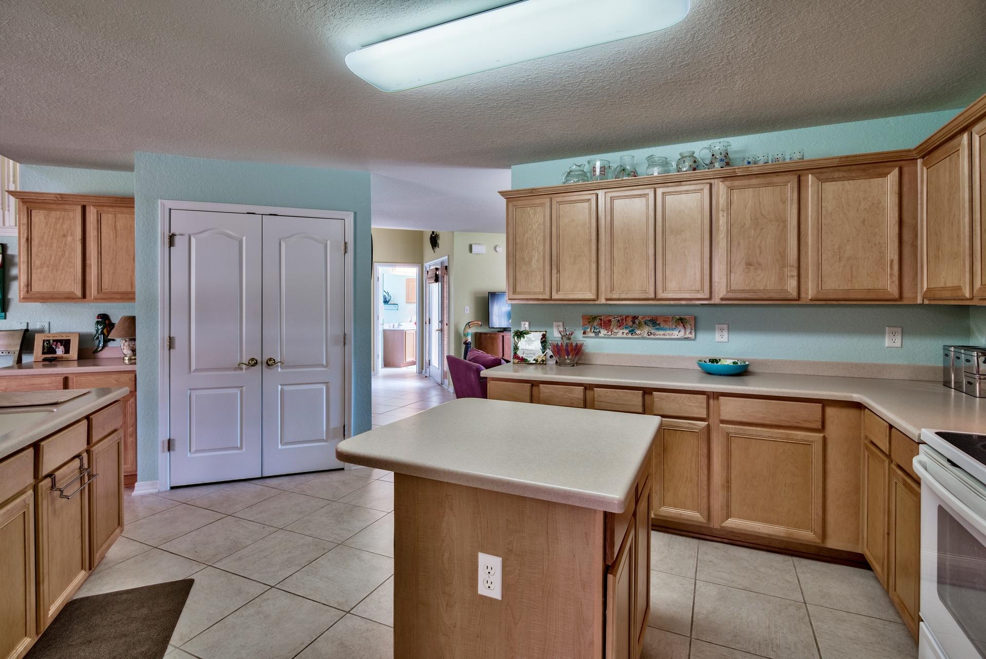 EMERALD LAKES PH 3 - Residential