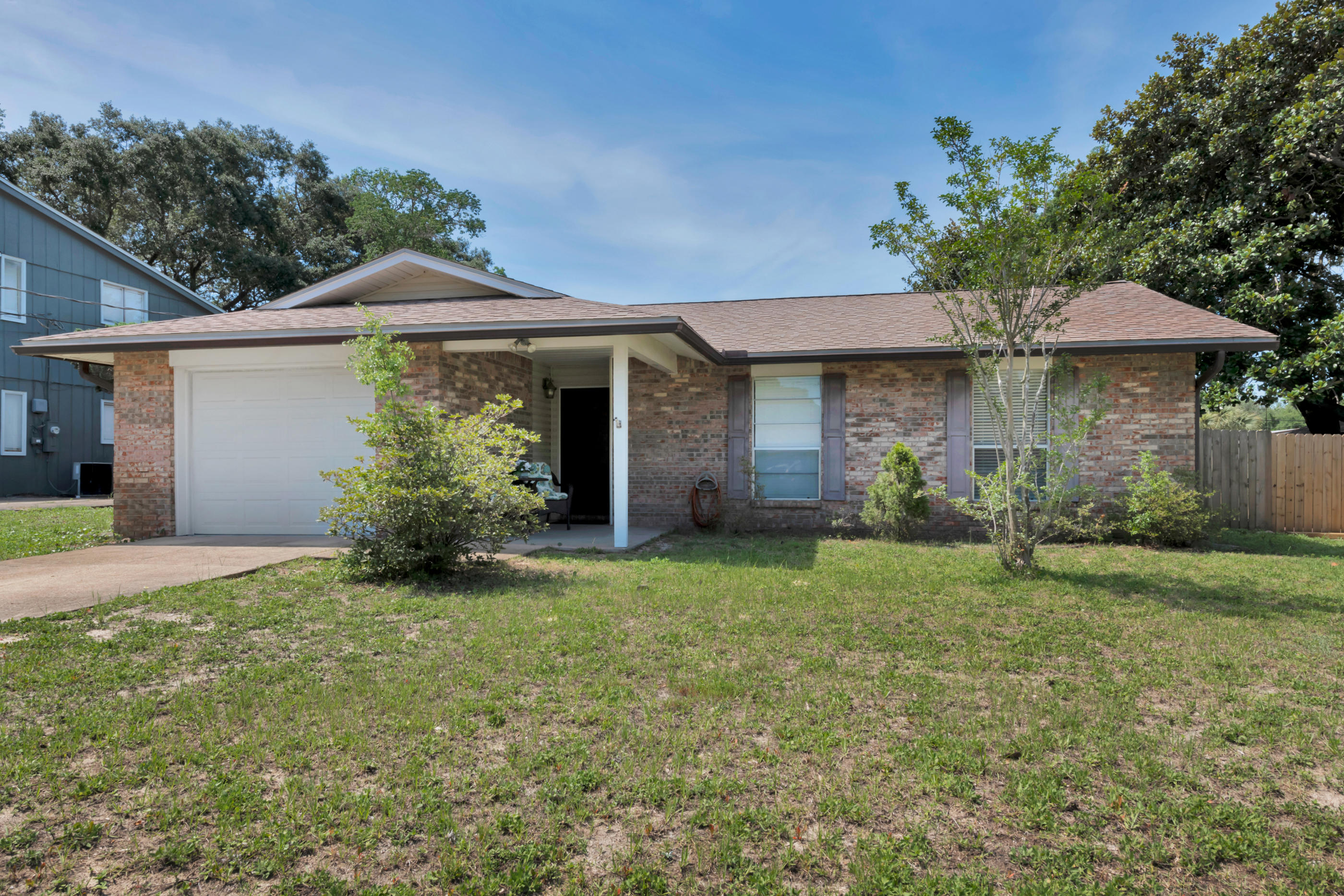 GULFVIEW S/D TO MARY ESTHER - Residential