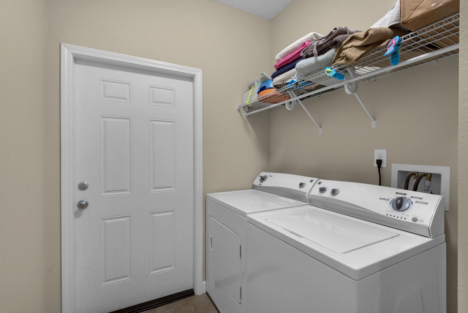 WYNNEHAVEN BEACH ESTATES - Residential