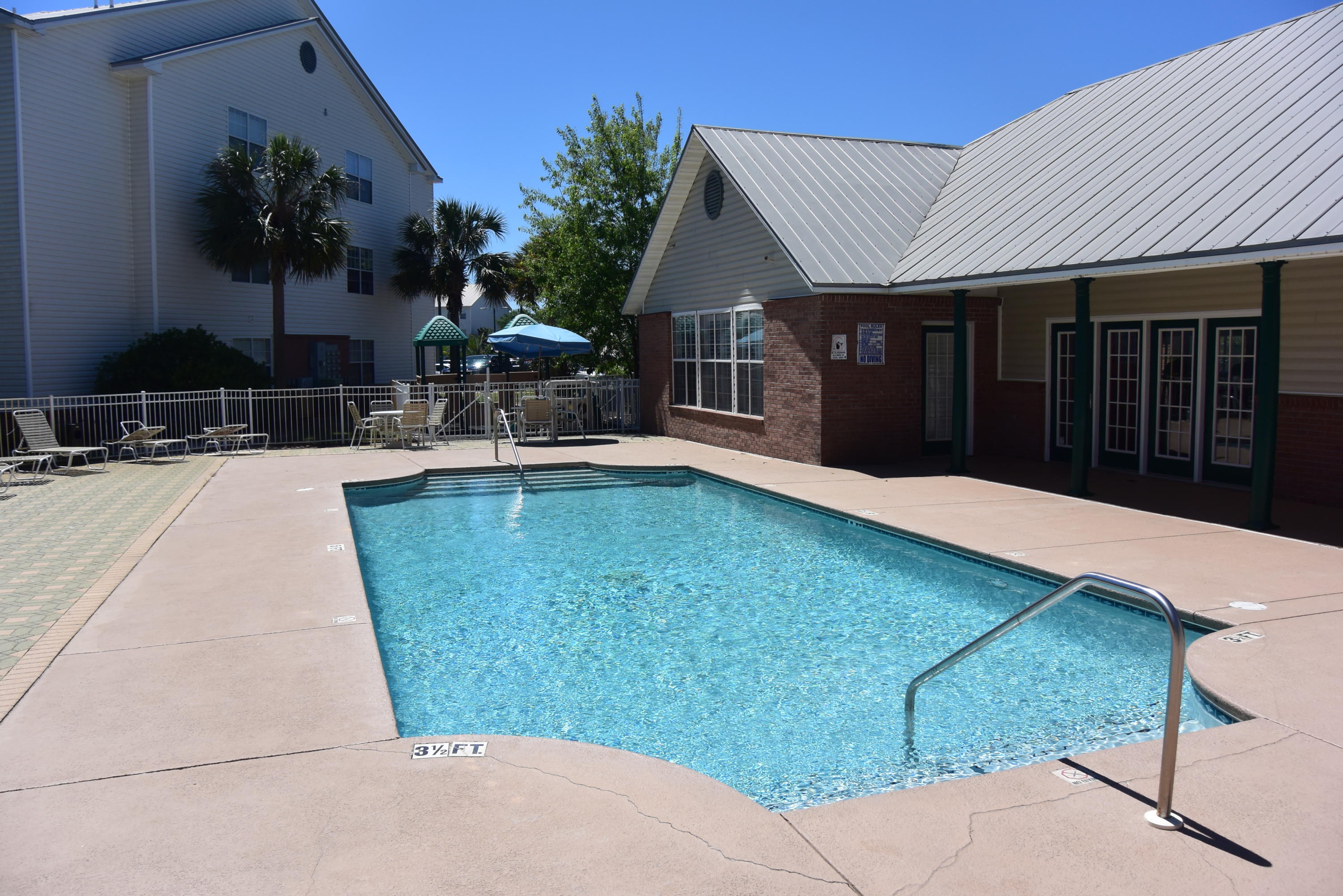 INDIAN LAKE - Residential