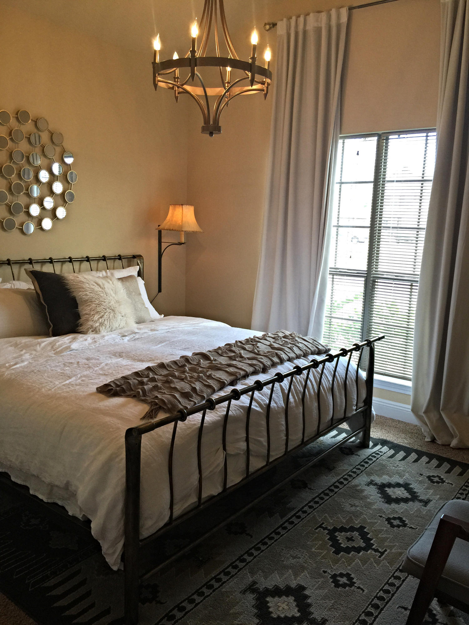 WHISPERING LAKES ESTATES - Residential