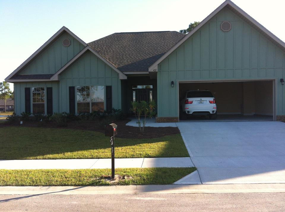 WHISPERING LAKES ESTATES - Residential