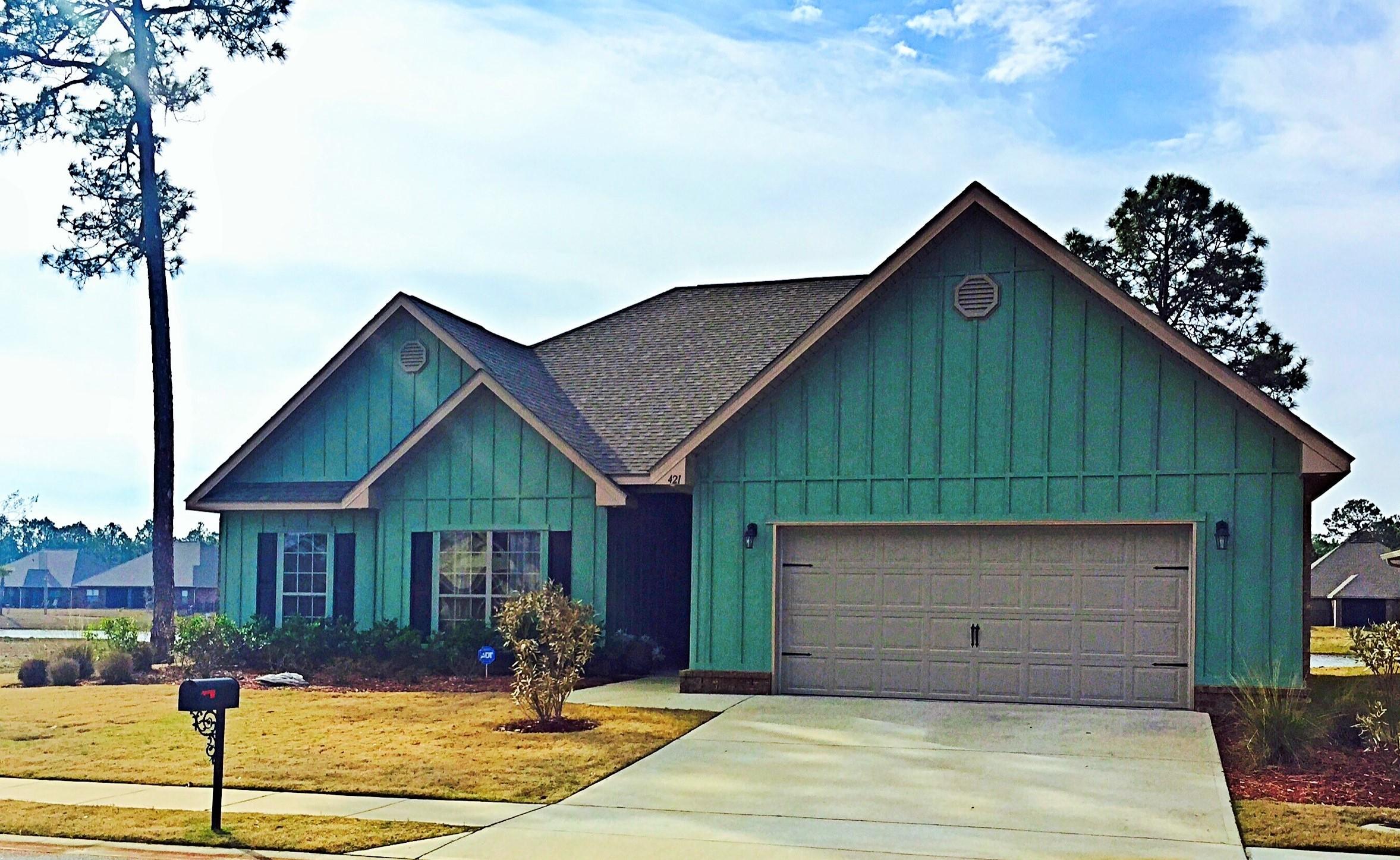 WHISPERING LAKES ESTATES - Residential