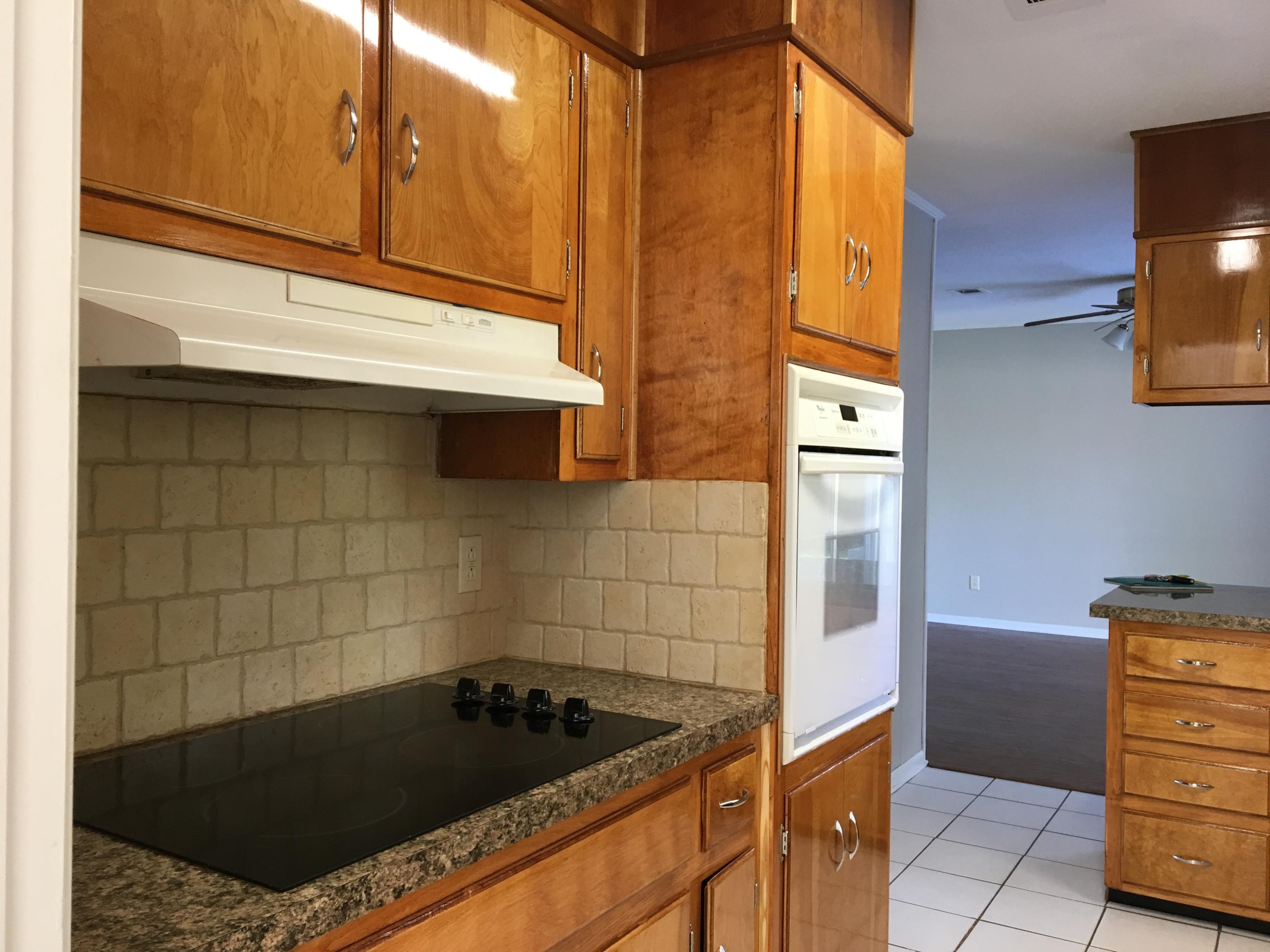 KENWOOD 1ST ADDN - Residential Lease