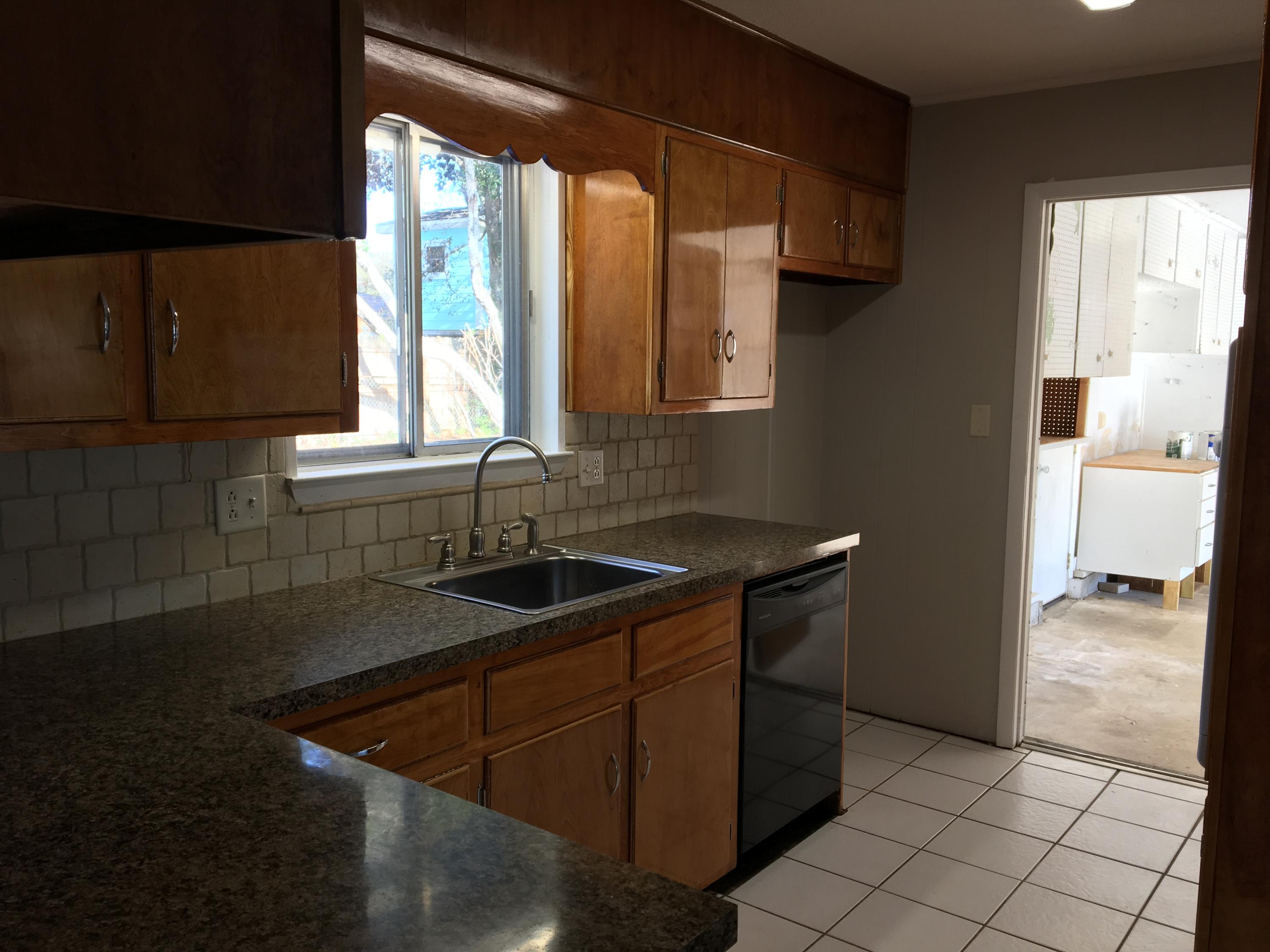 KENWOOD 1ST ADDN - Residential Lease